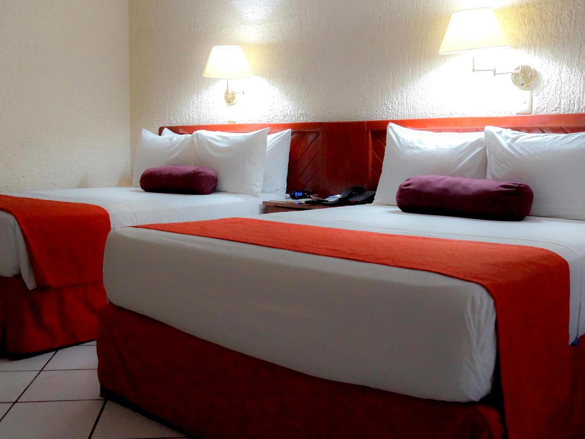 Double Room with Two Double Beds photo 3