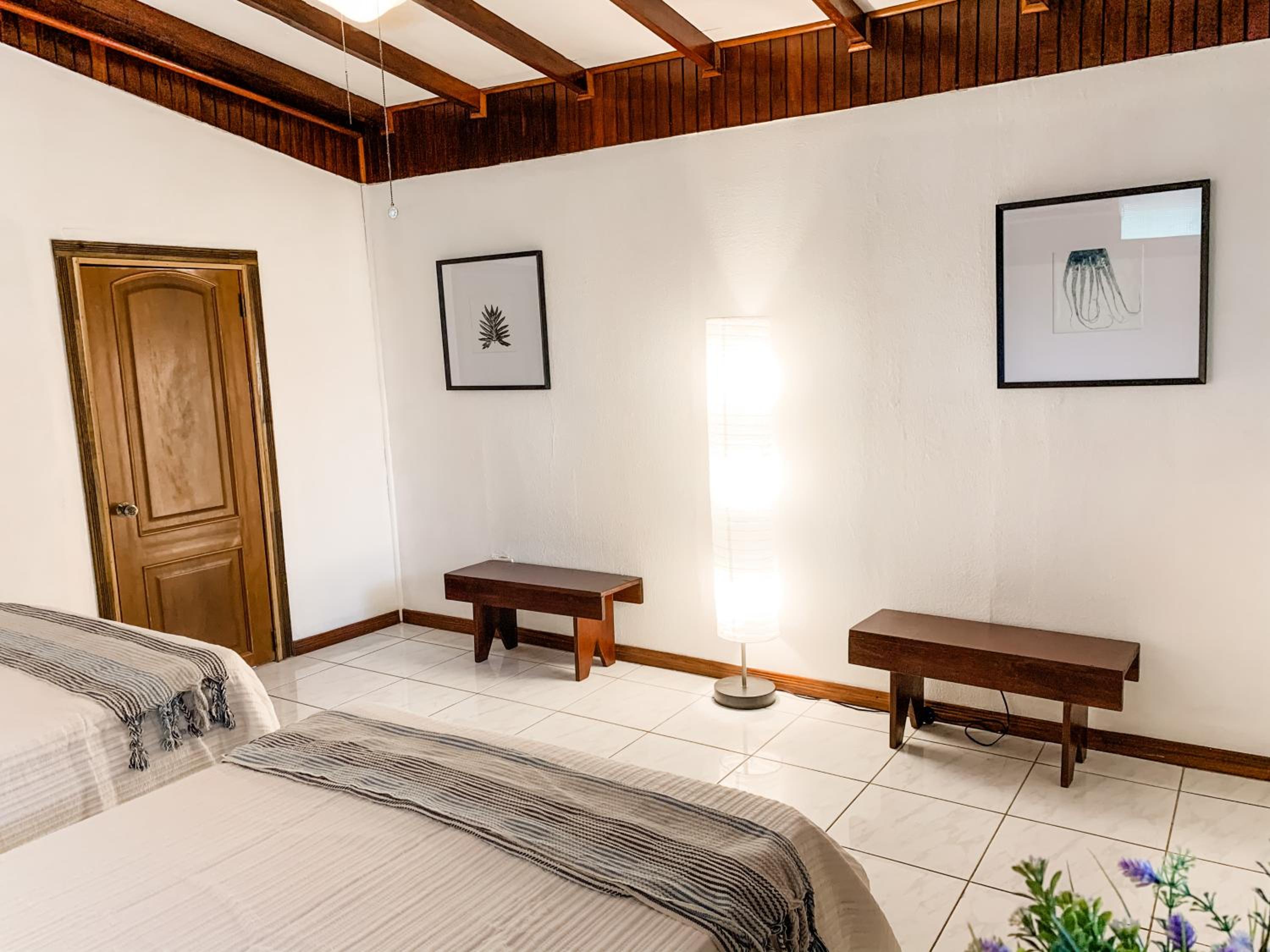 Bungalow photo 1