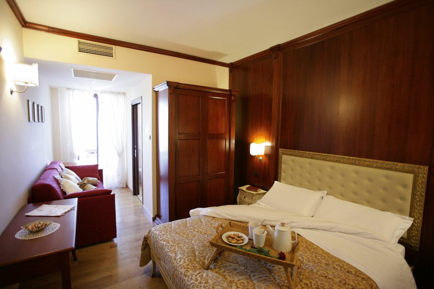 Classic Triple Room
