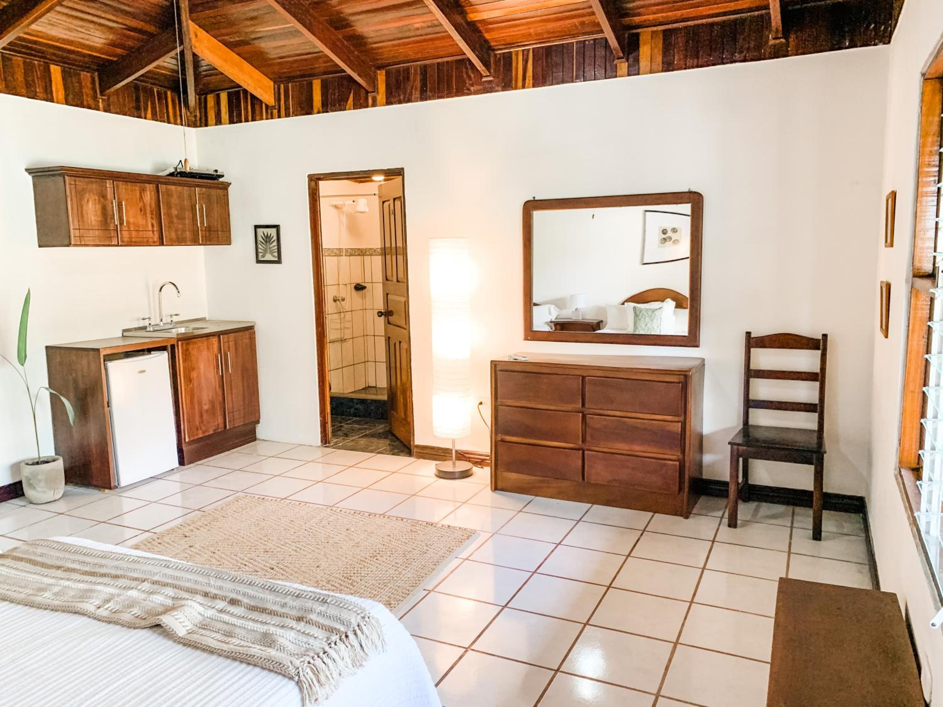 Large Double Room photo 3