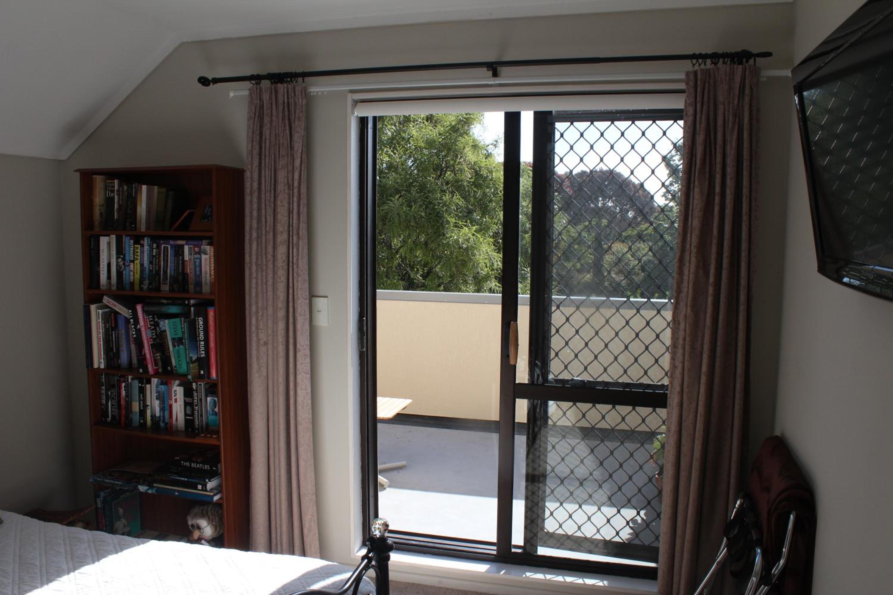 Double Room with Balcony - Photo 2