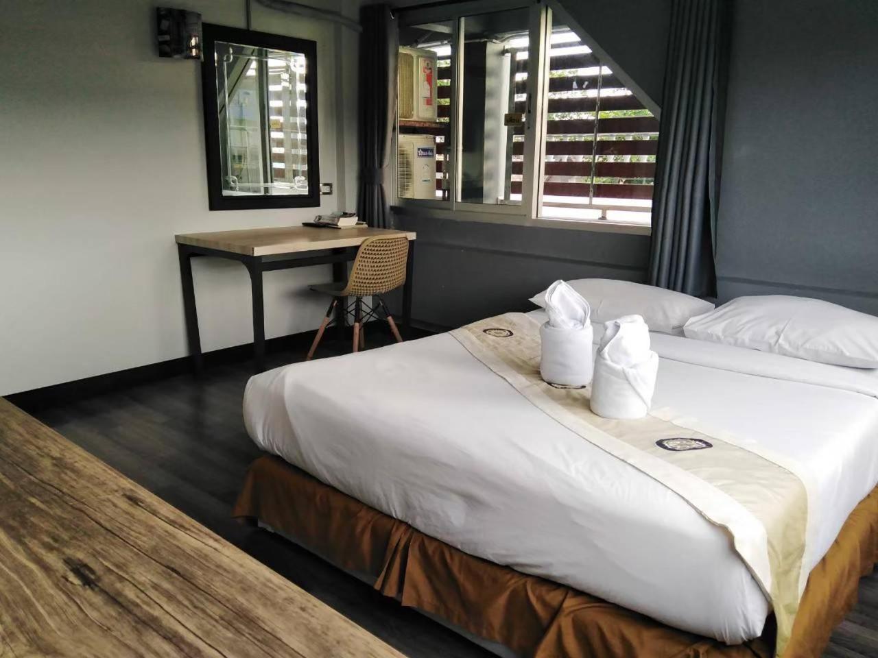 Standard Double or Twin Room photo 2