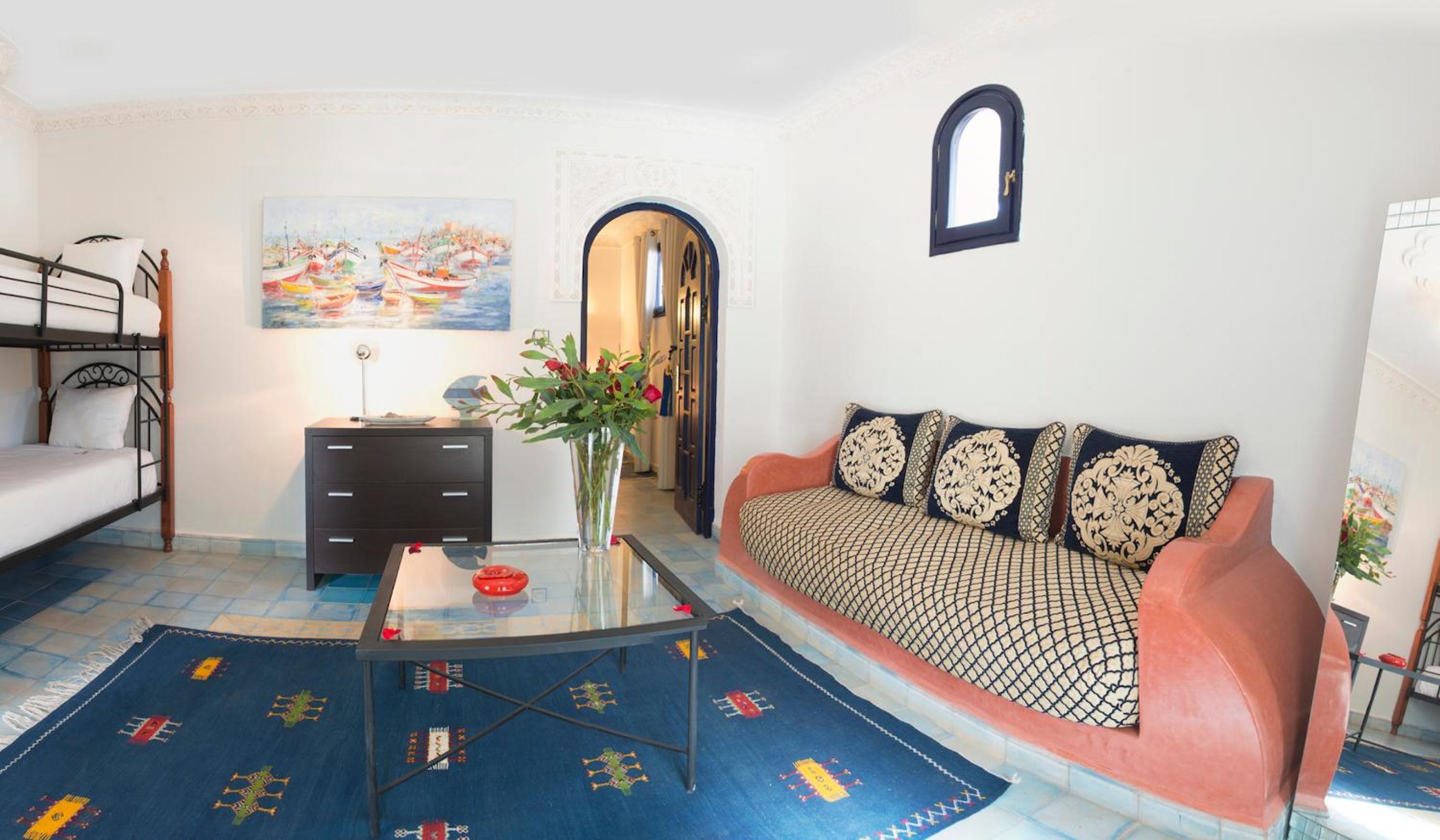 Iris Suite photo 1