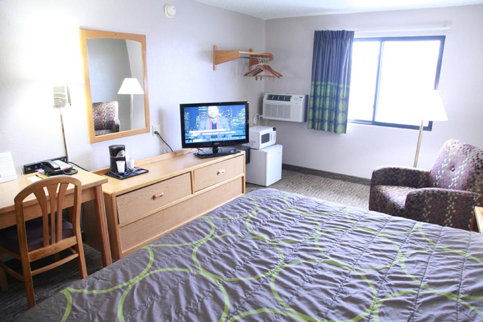 Double Room - Disability Access - Non-Smoking photo 1