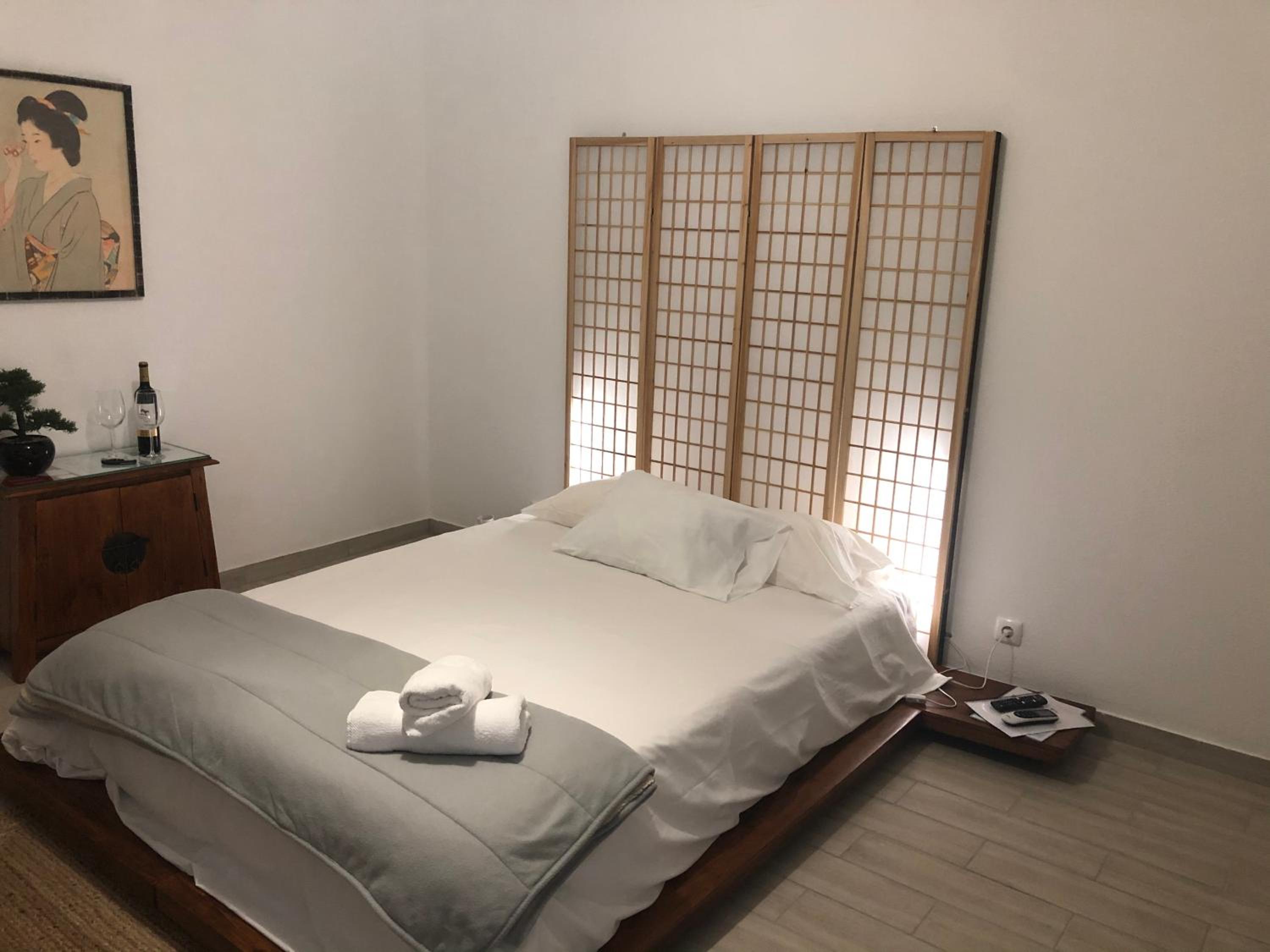 Budget Double Room photo 2