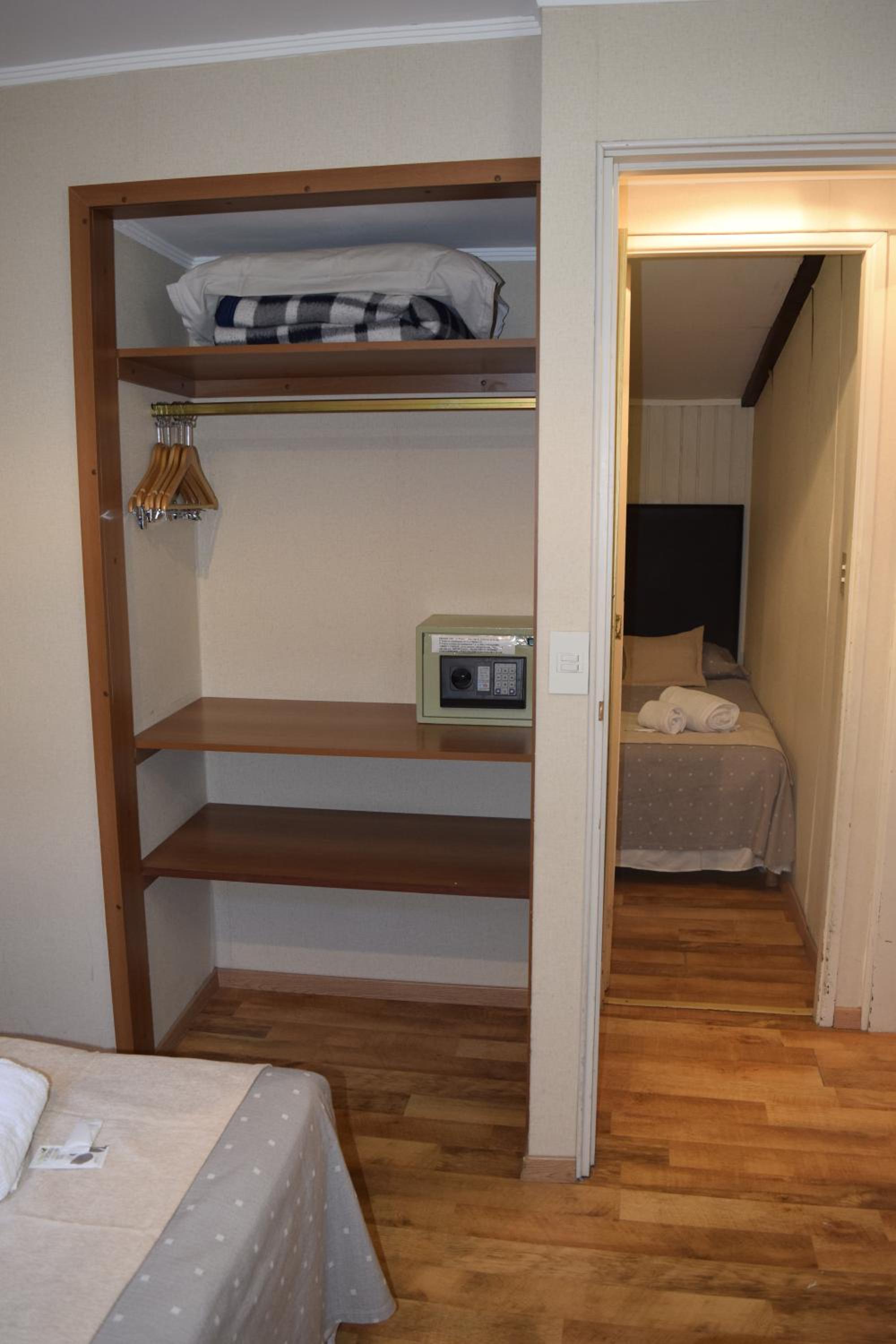 Standard Quadruple Room photo 3