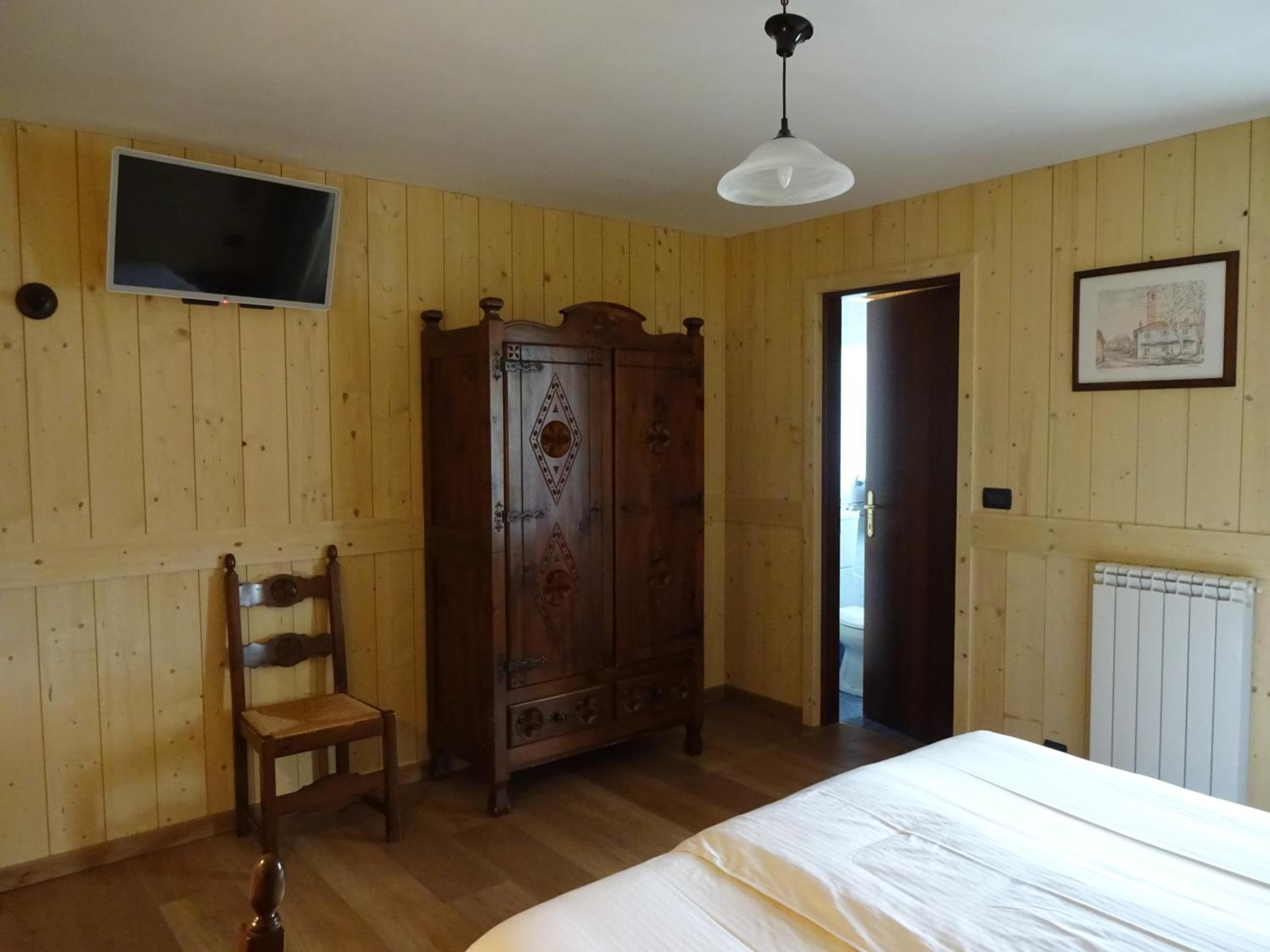 Double Room - Photo 3
