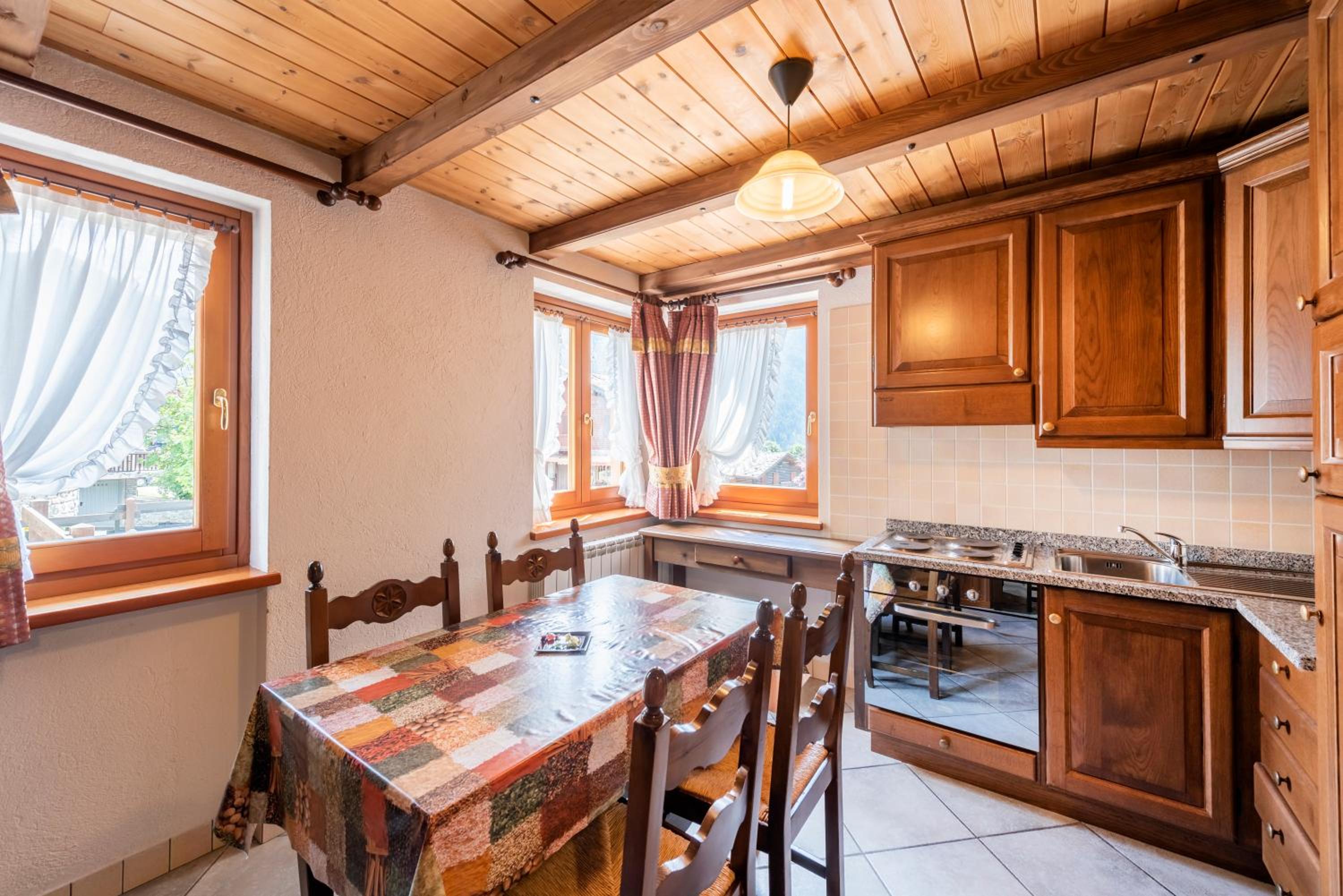 Studio with kitchen ( 3-4 Adults) photo 3