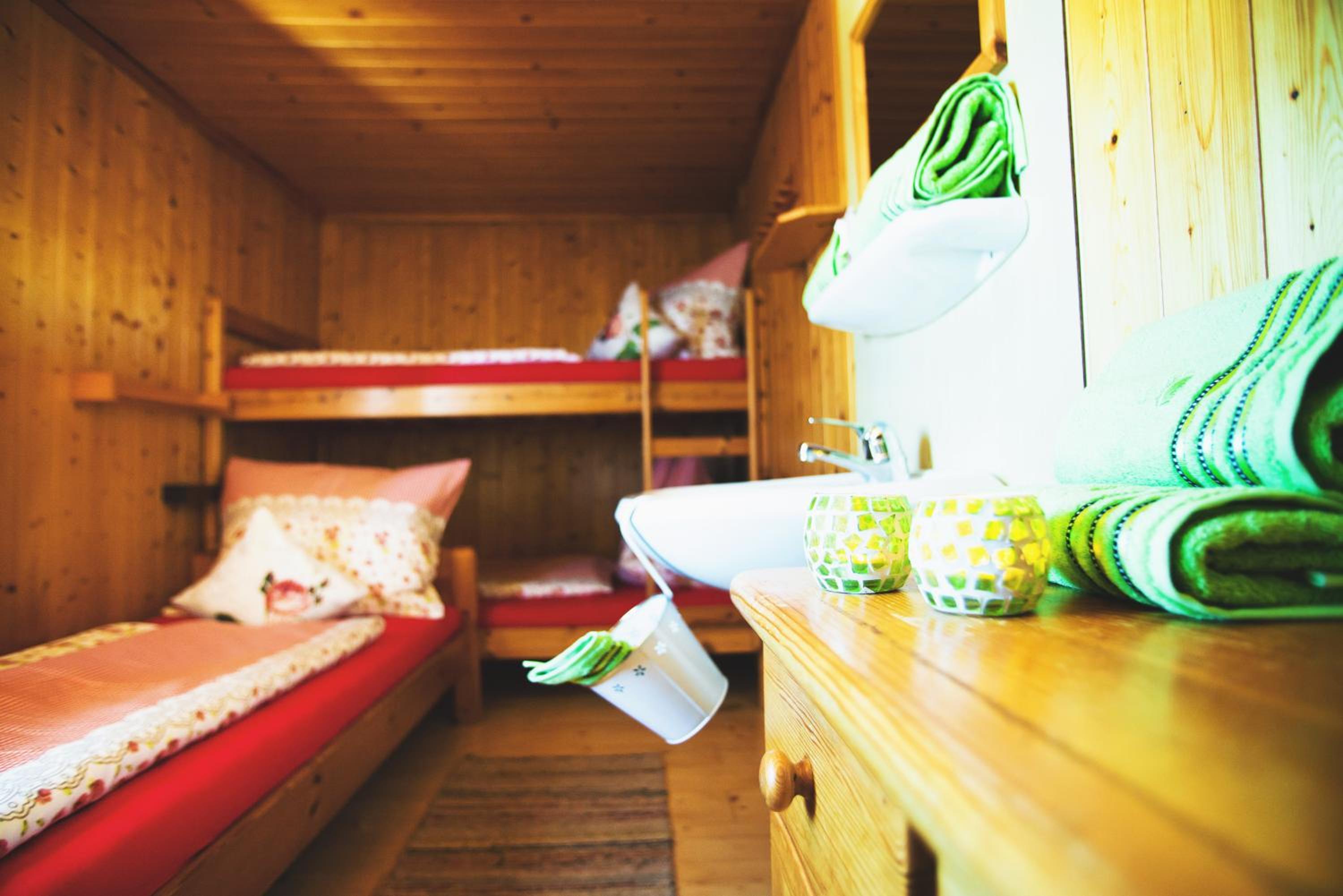 Triple Room with Shared Bathroom photo 2