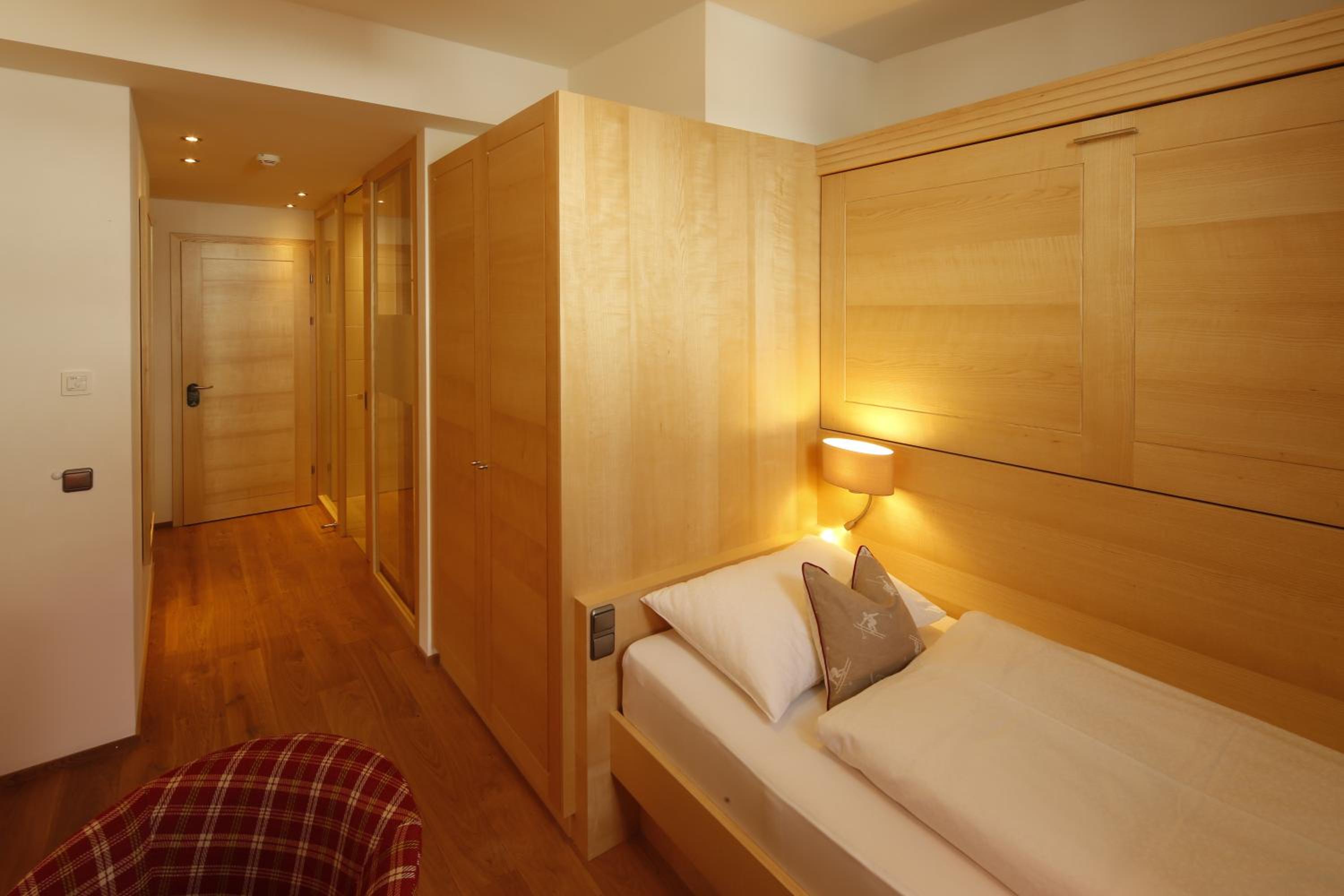 Single Room photo 2