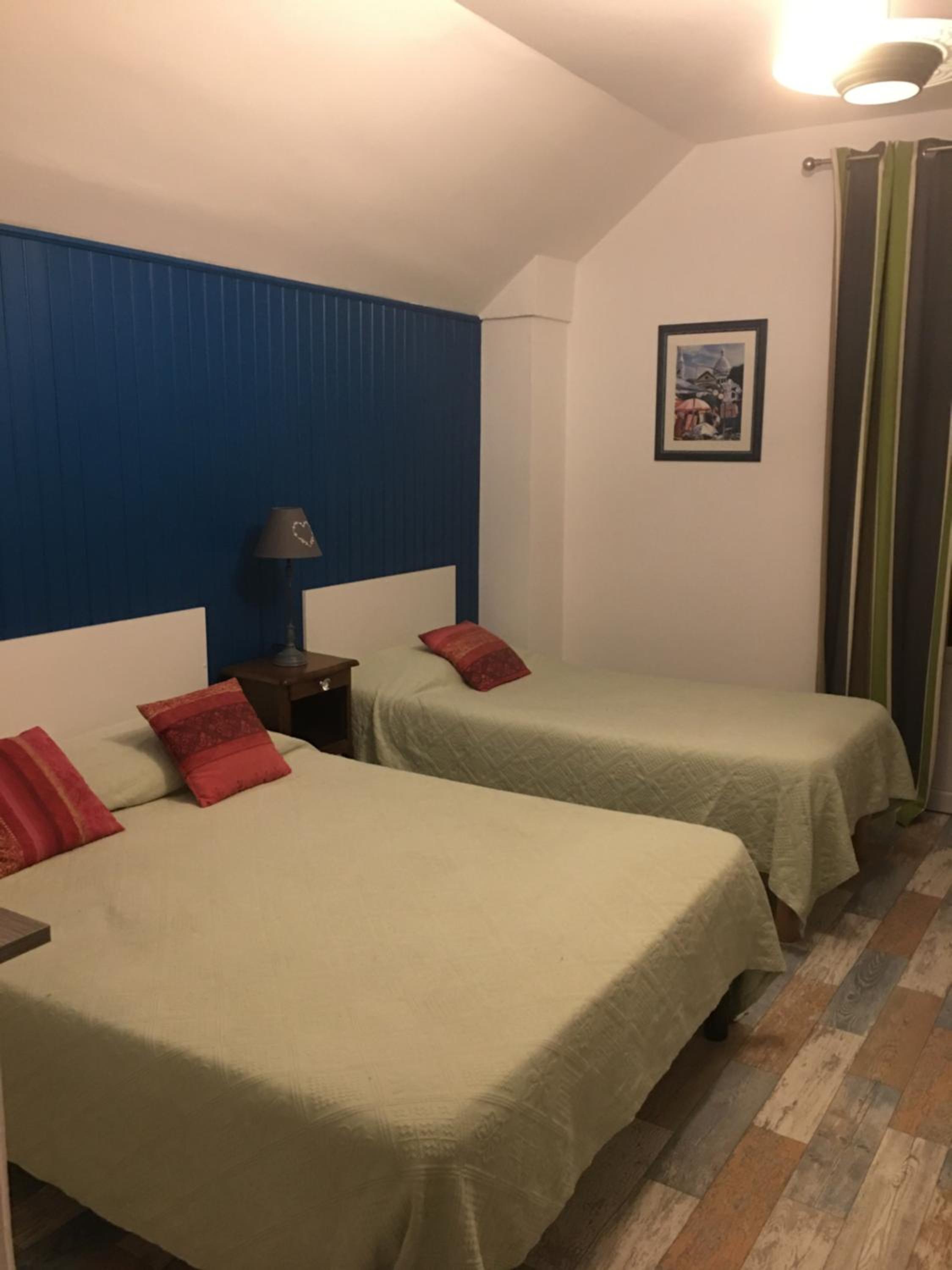 Triple Room - Photo 2