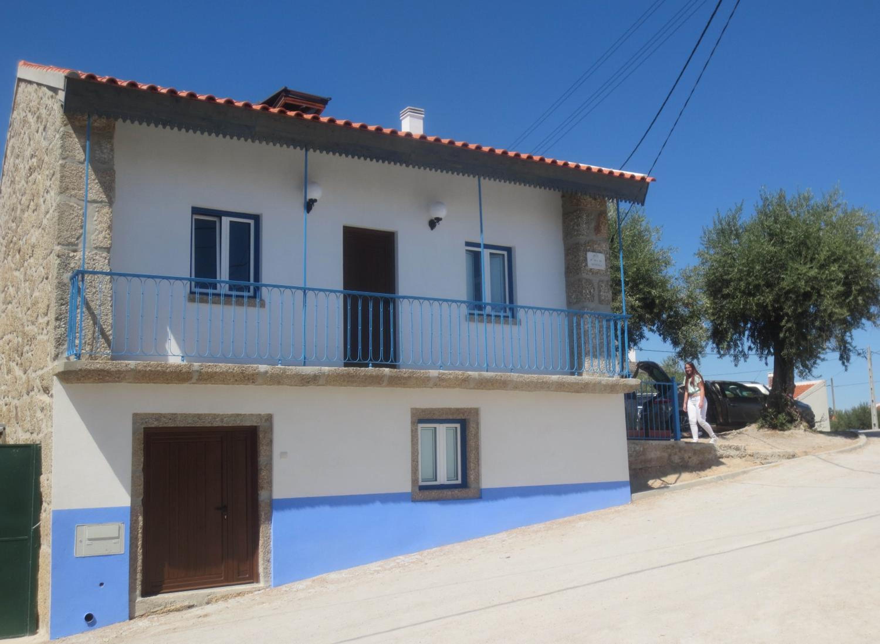 Two-Bedroom House photo 3