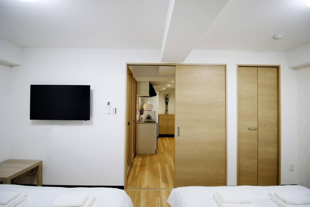 One-Bedroom Apartment photo 3
