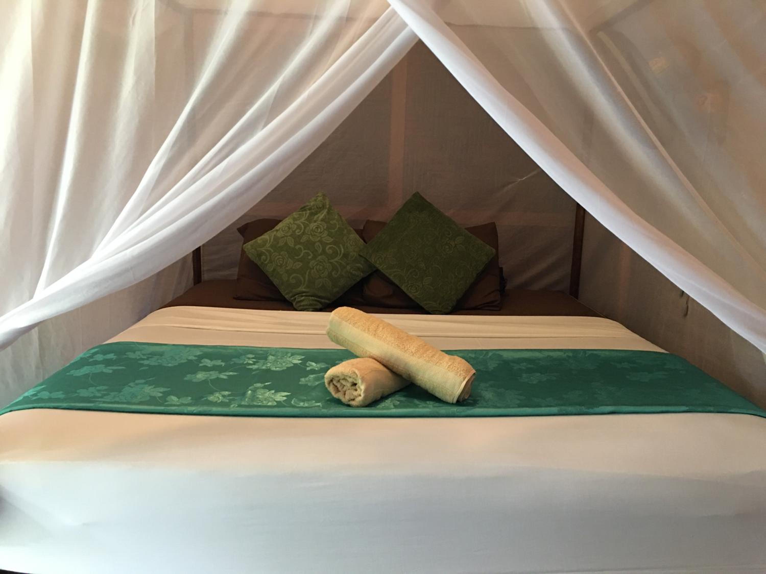 Bamboo Bungalow with Sea View - Fan photo 3