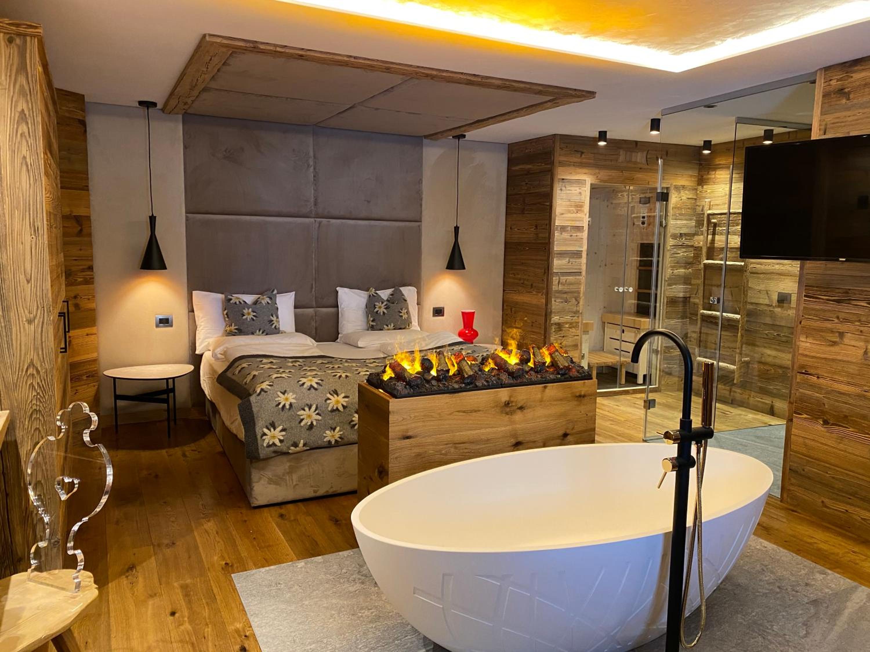 Junior Suite with Sauna