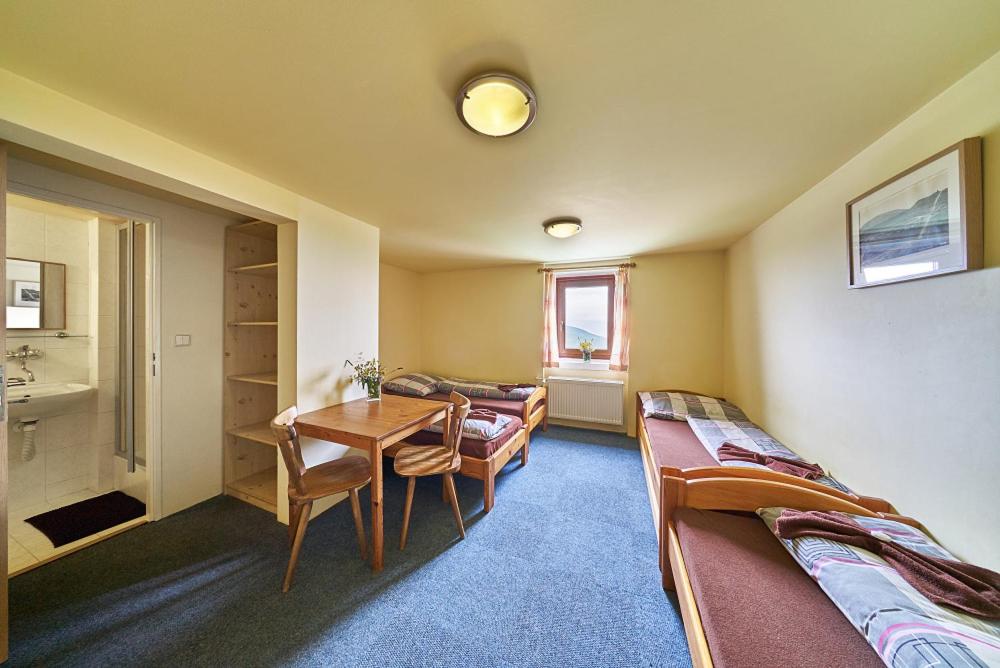 Quadruple Room photo 2