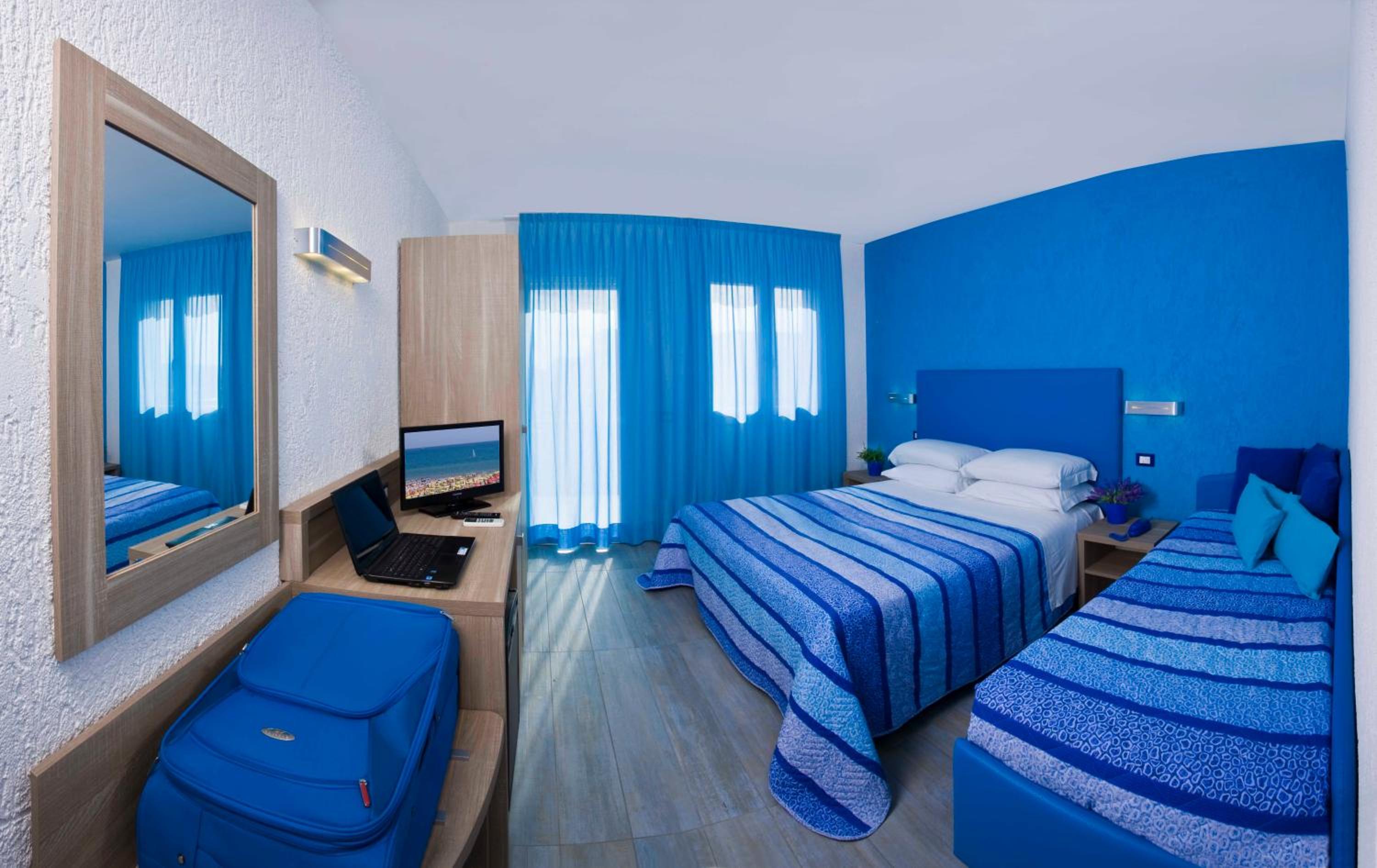 Triple Room photo 3