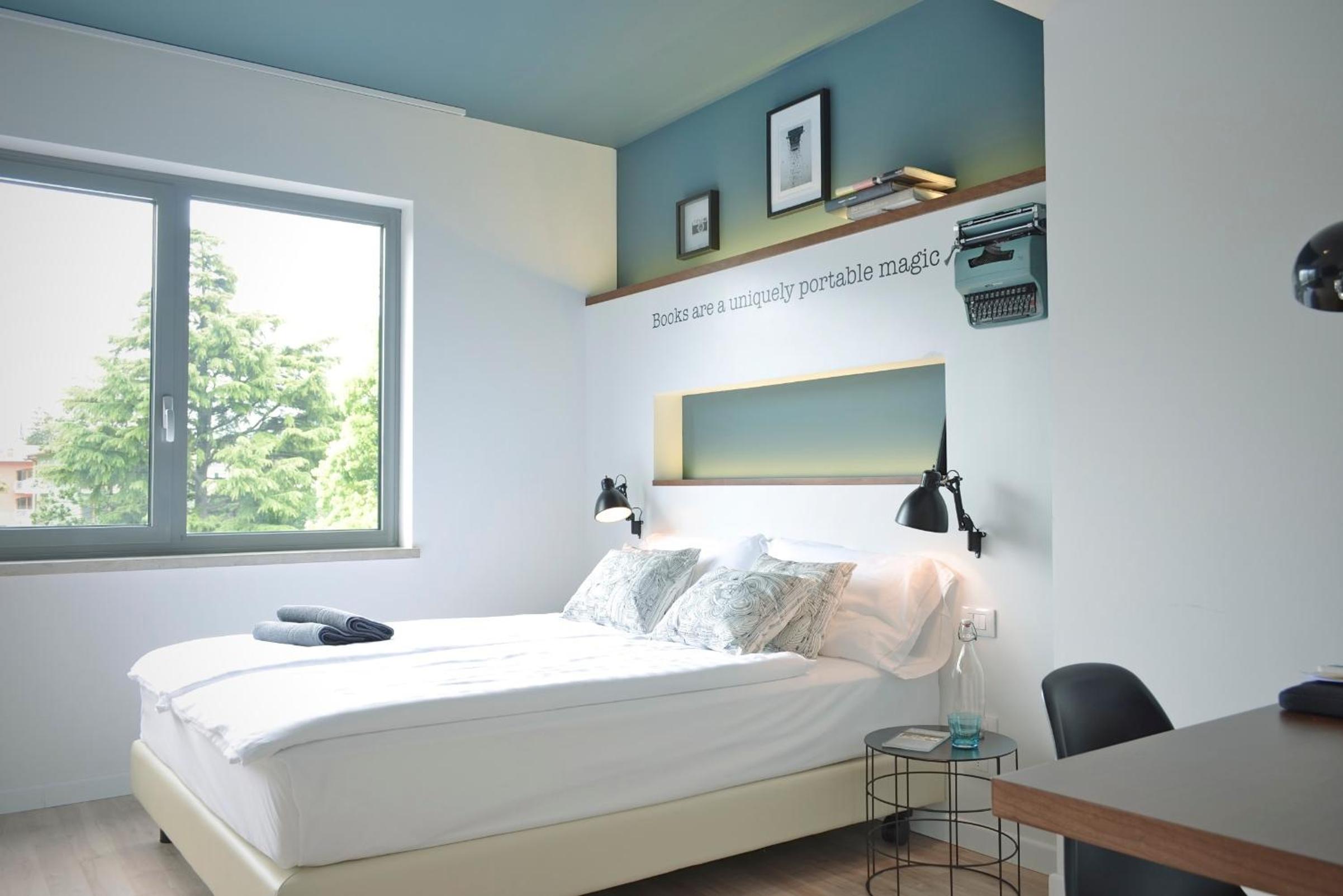 Standard Double/Twin Room - Photo 6