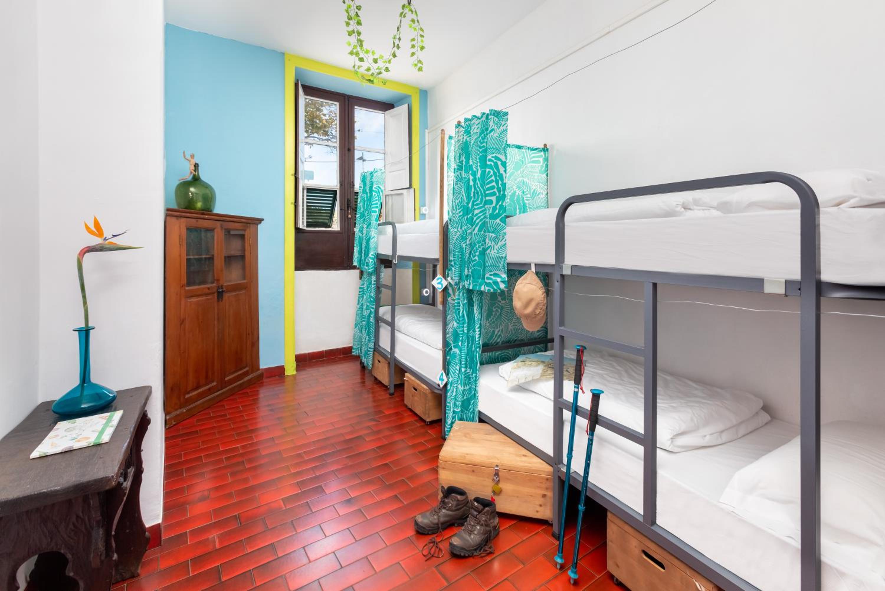 Habitación Cuádruple Económica