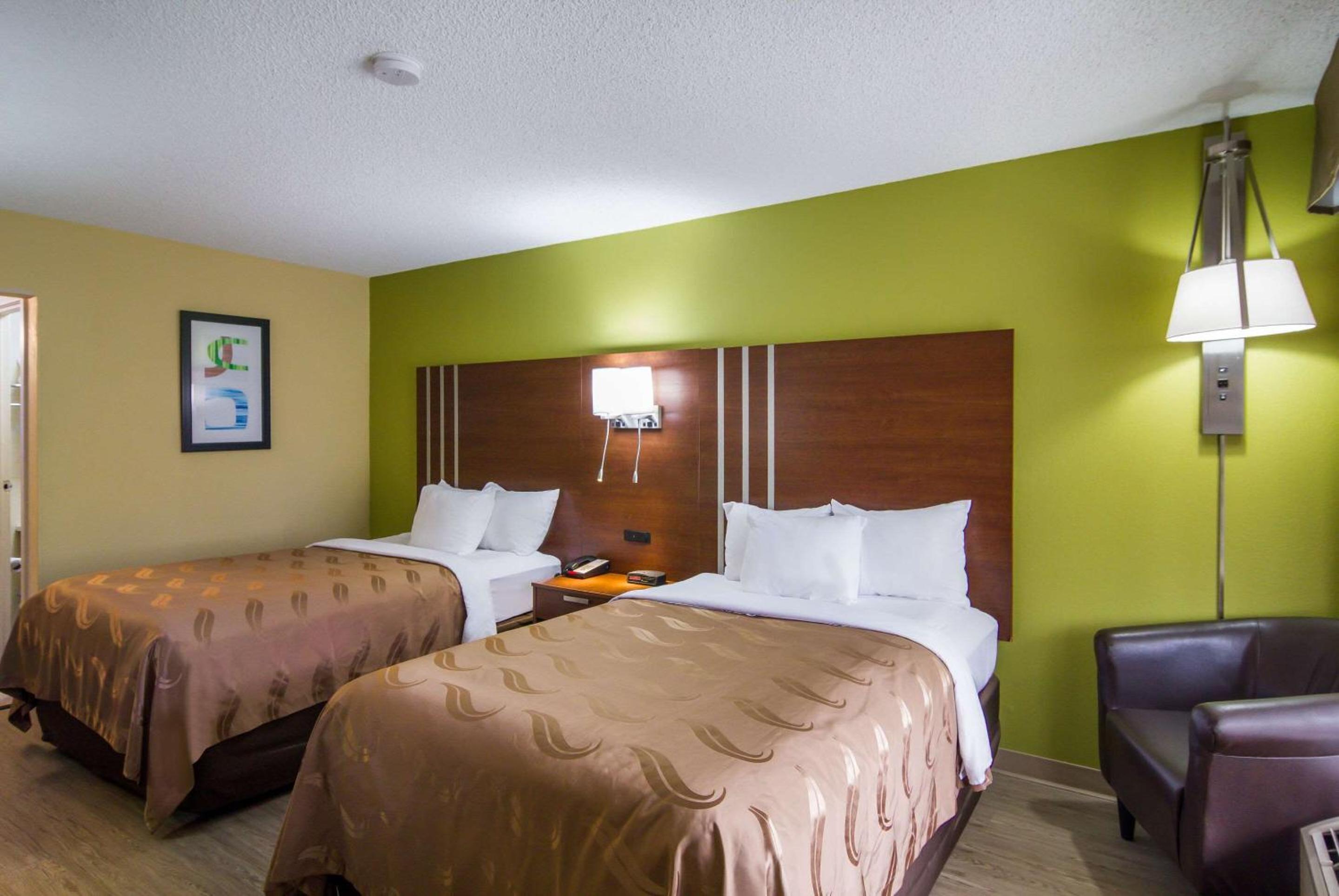 Standard Room with Two Double Beds - Interior Hall/Non-Smoking photo 1