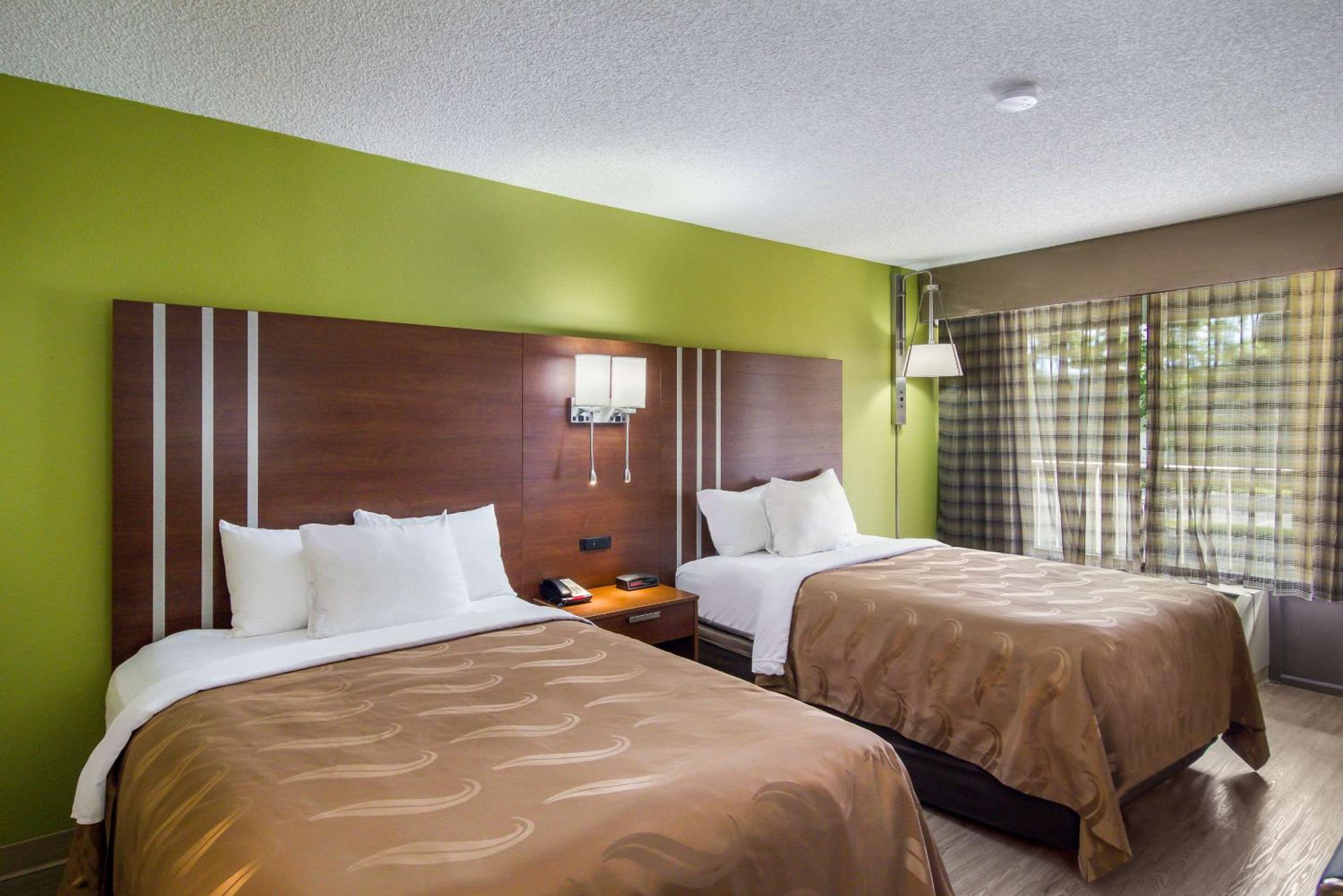 Standard Room with Two Double Beds - Interior Hall/Non-Smoking photo 3