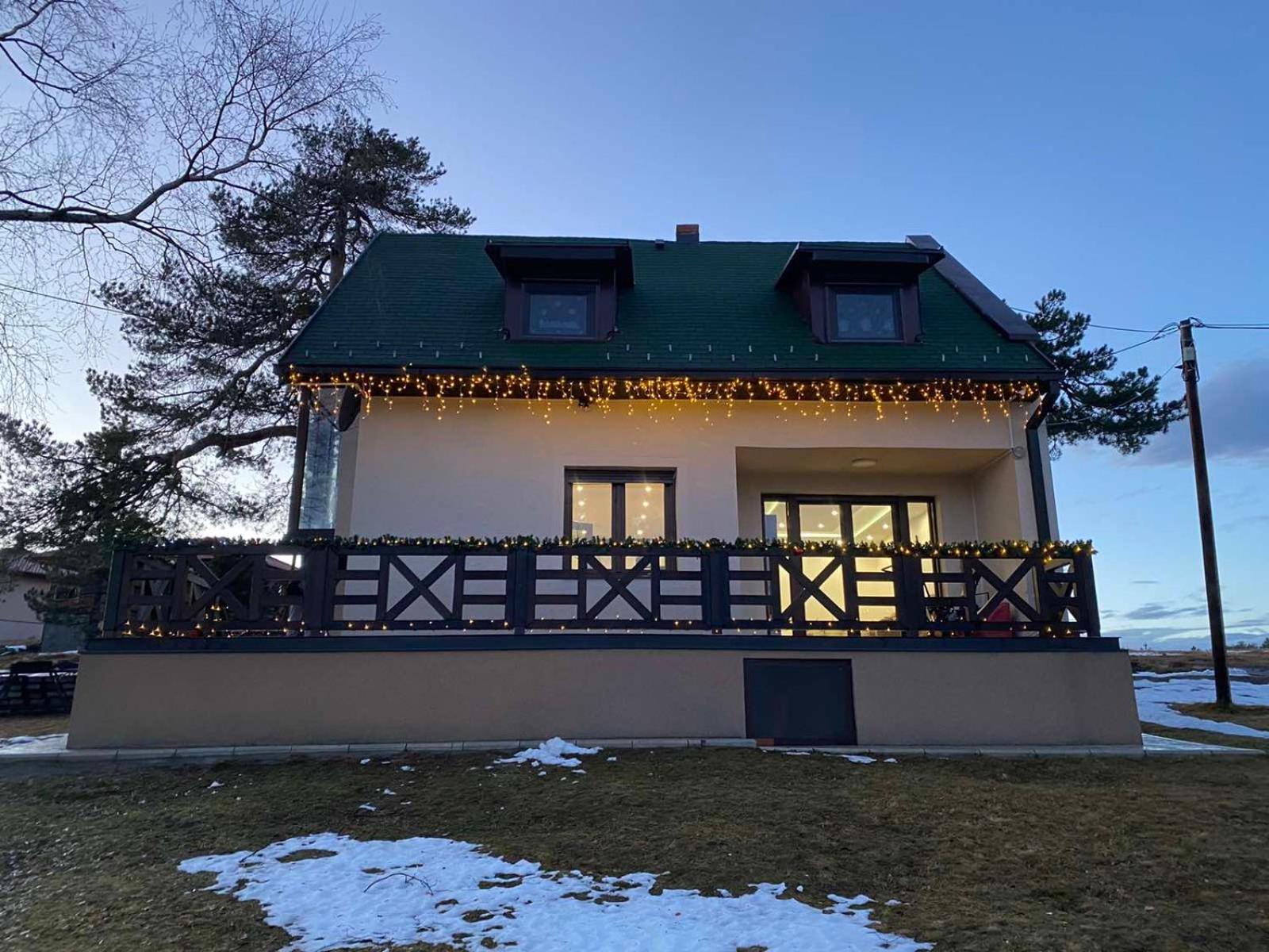 Deluxe Villa photo 2