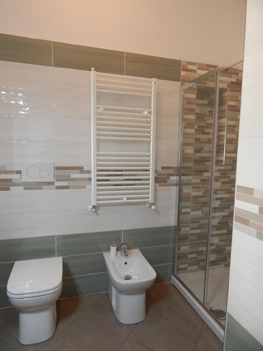 One-Bedroom Apartment - Photo 11