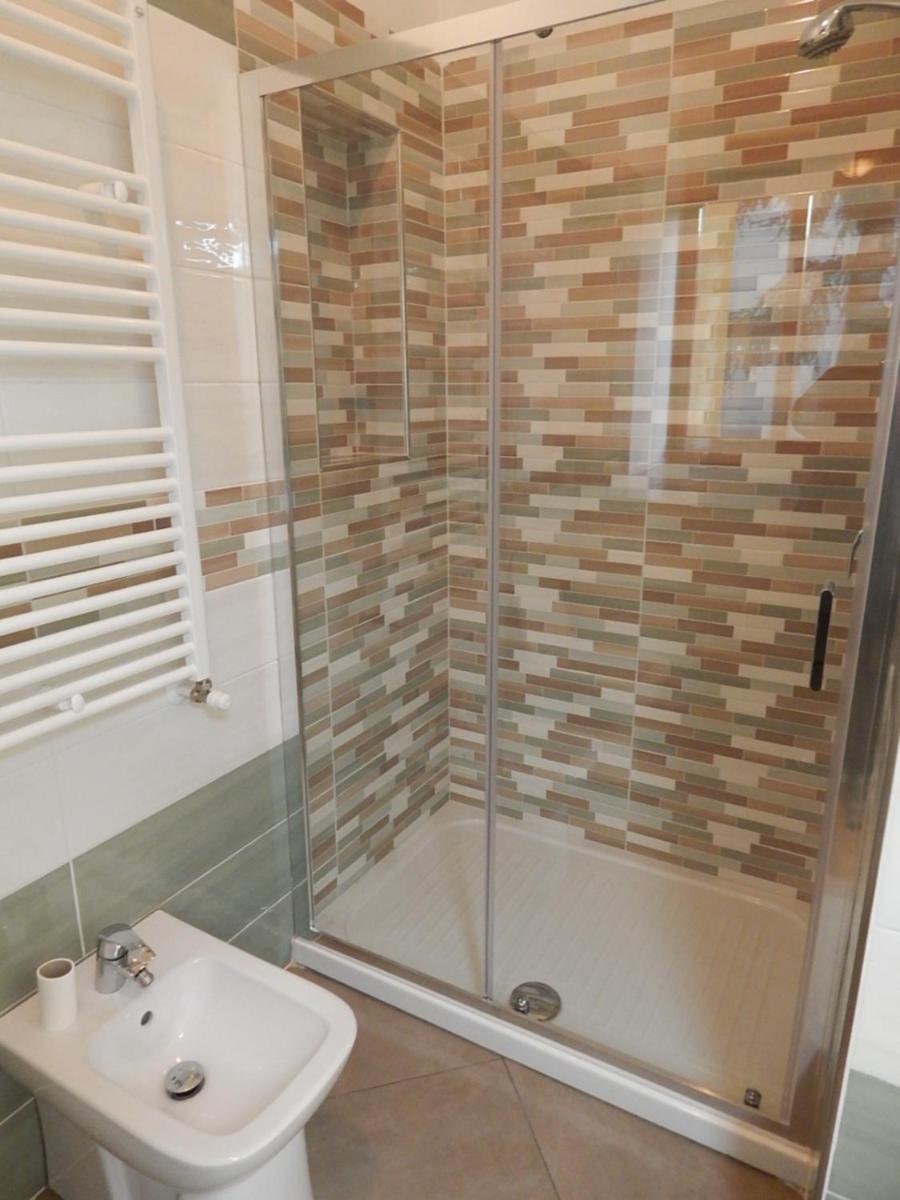 One-Bedroom Apartment - Photo 10