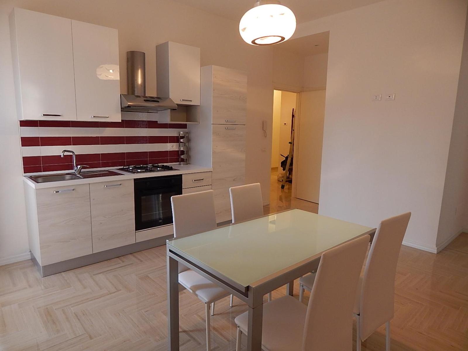 One-Bedroom Apartment - Photo 5