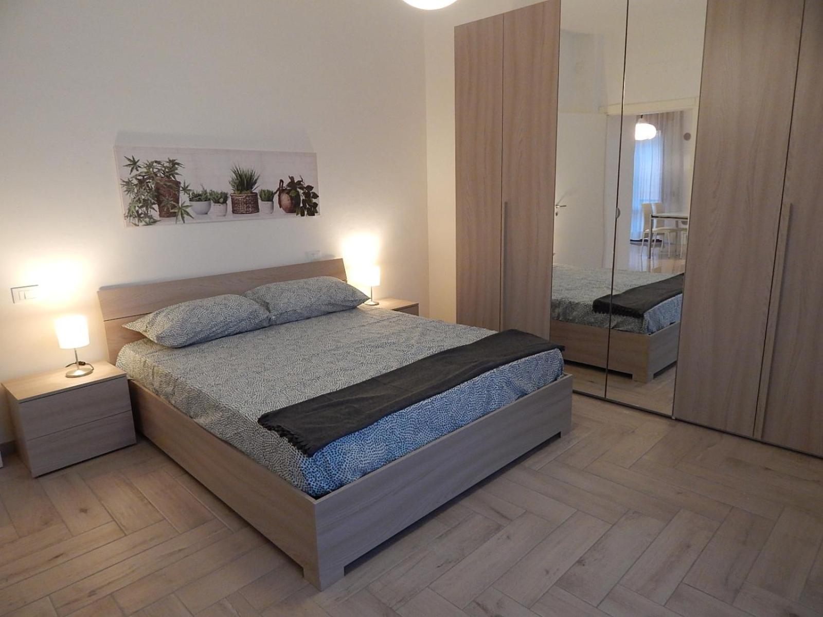 One-Bedroom Apartment - Photo 7