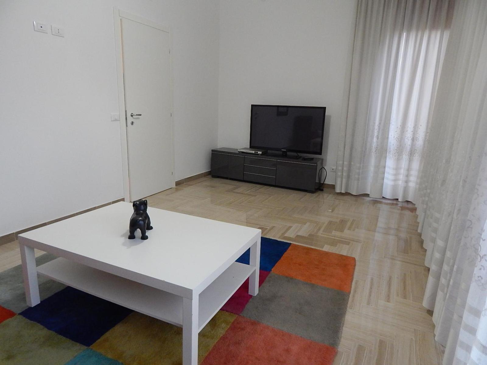 One-Bedroom Apartment - Photo 15