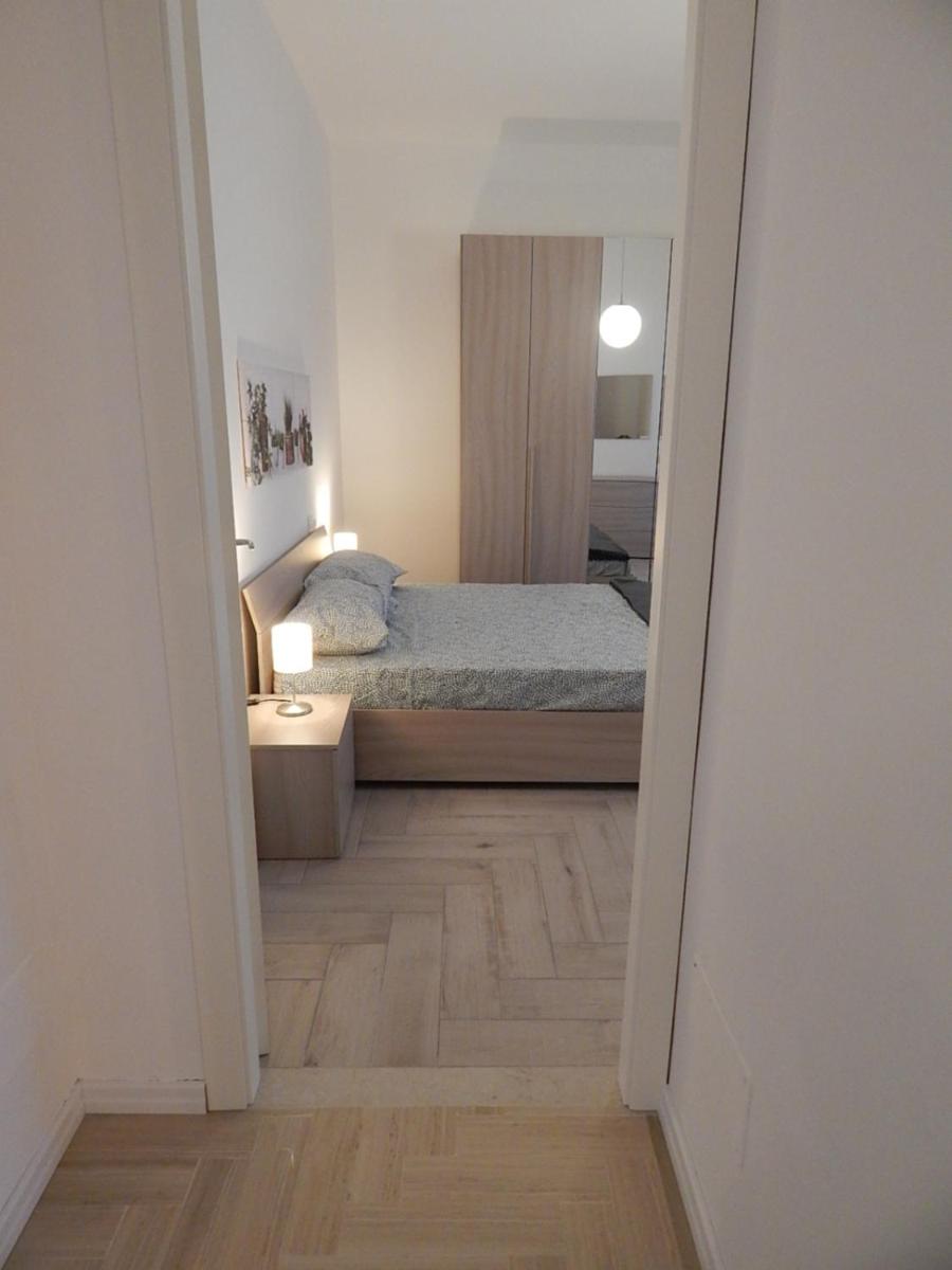 One-Bedroom Apartment - Photo 6