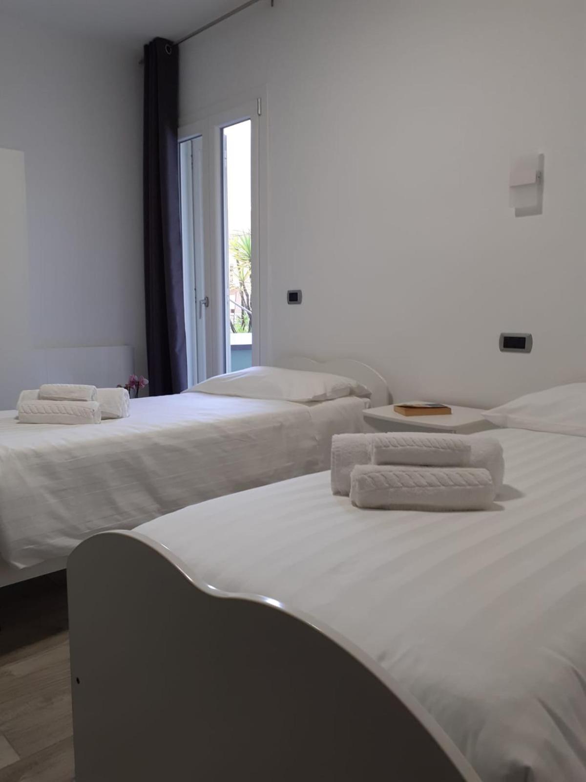 Standard Twin Room photo 1