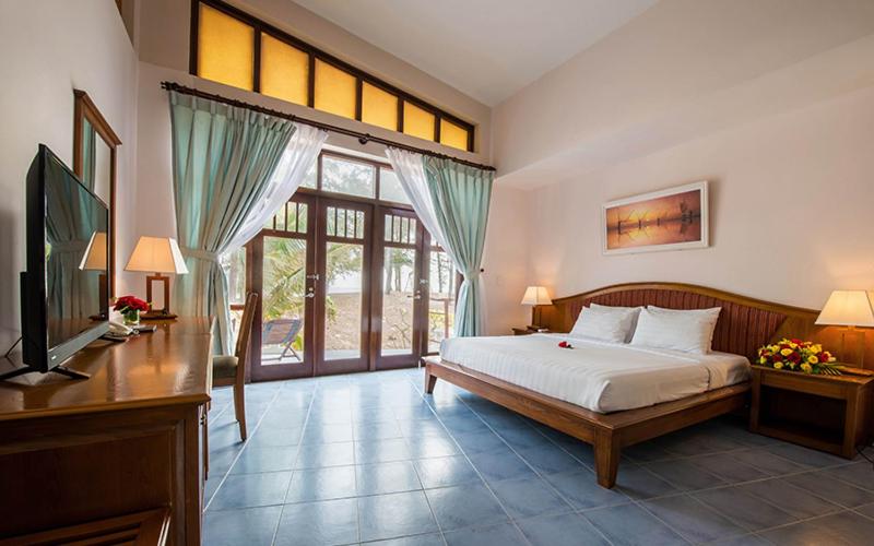Bungalow with Sea View