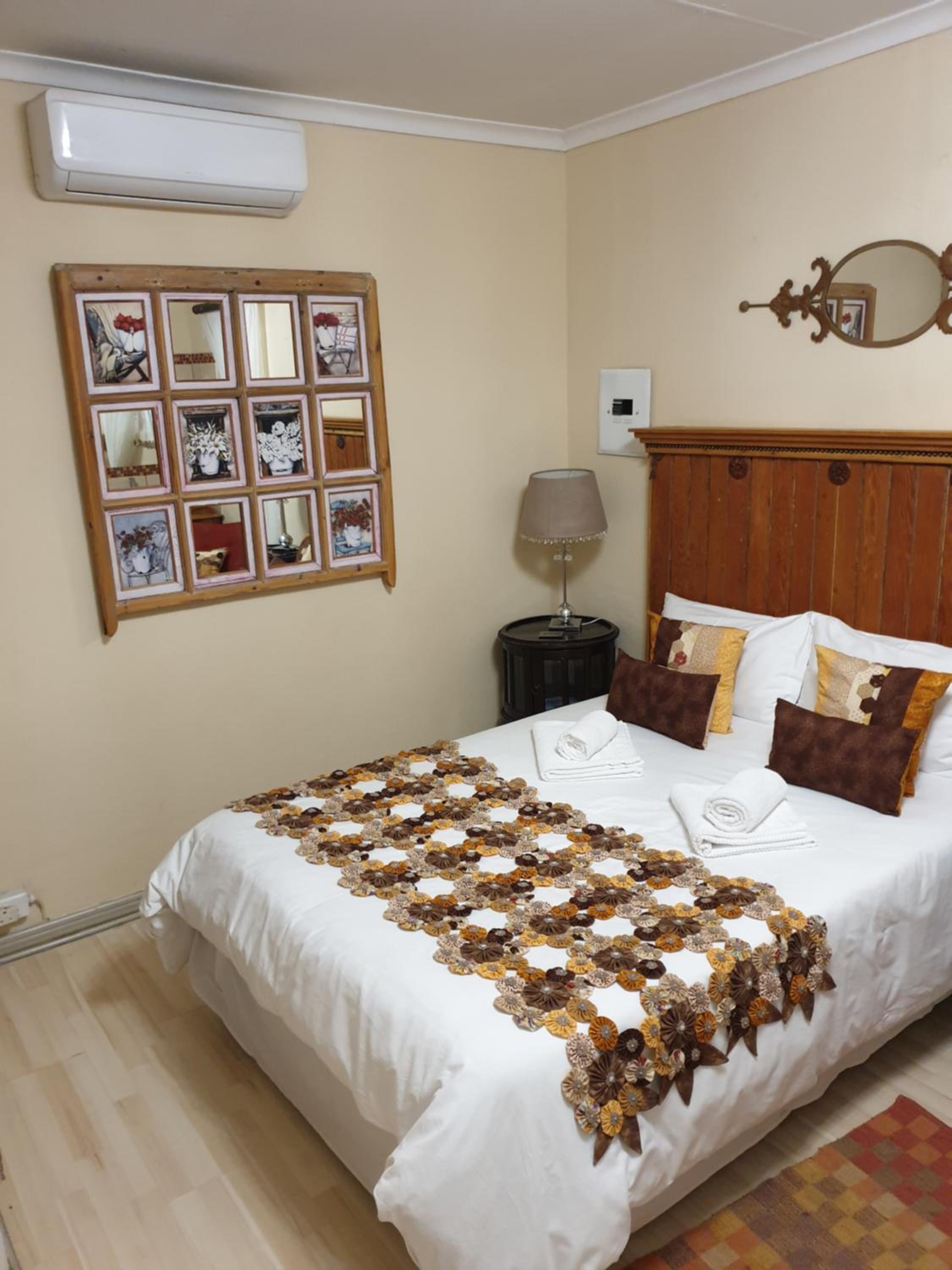 Deluxe Double Room - Photo 4