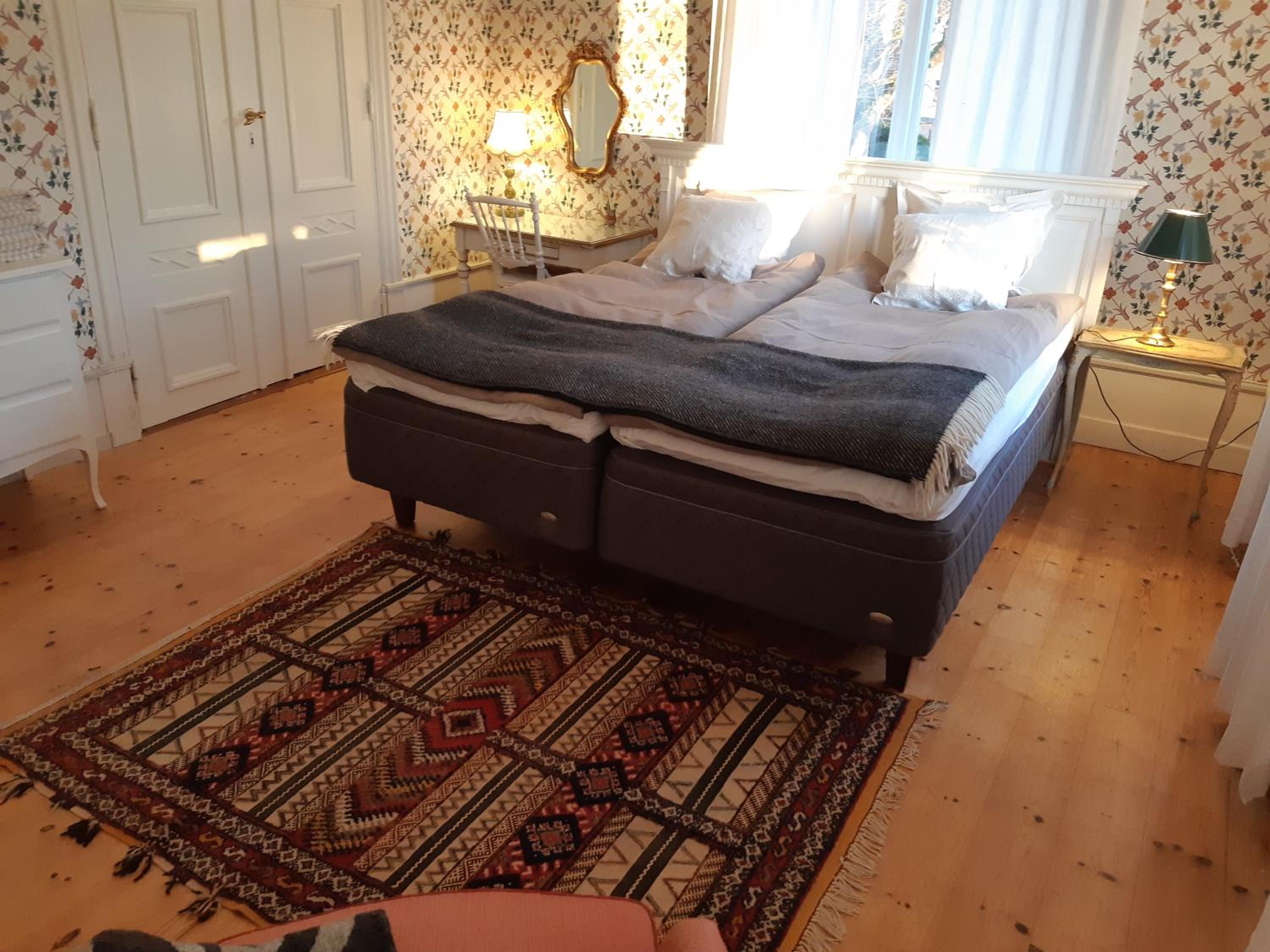 Standard Double Room with Shared Bathroom photo 2