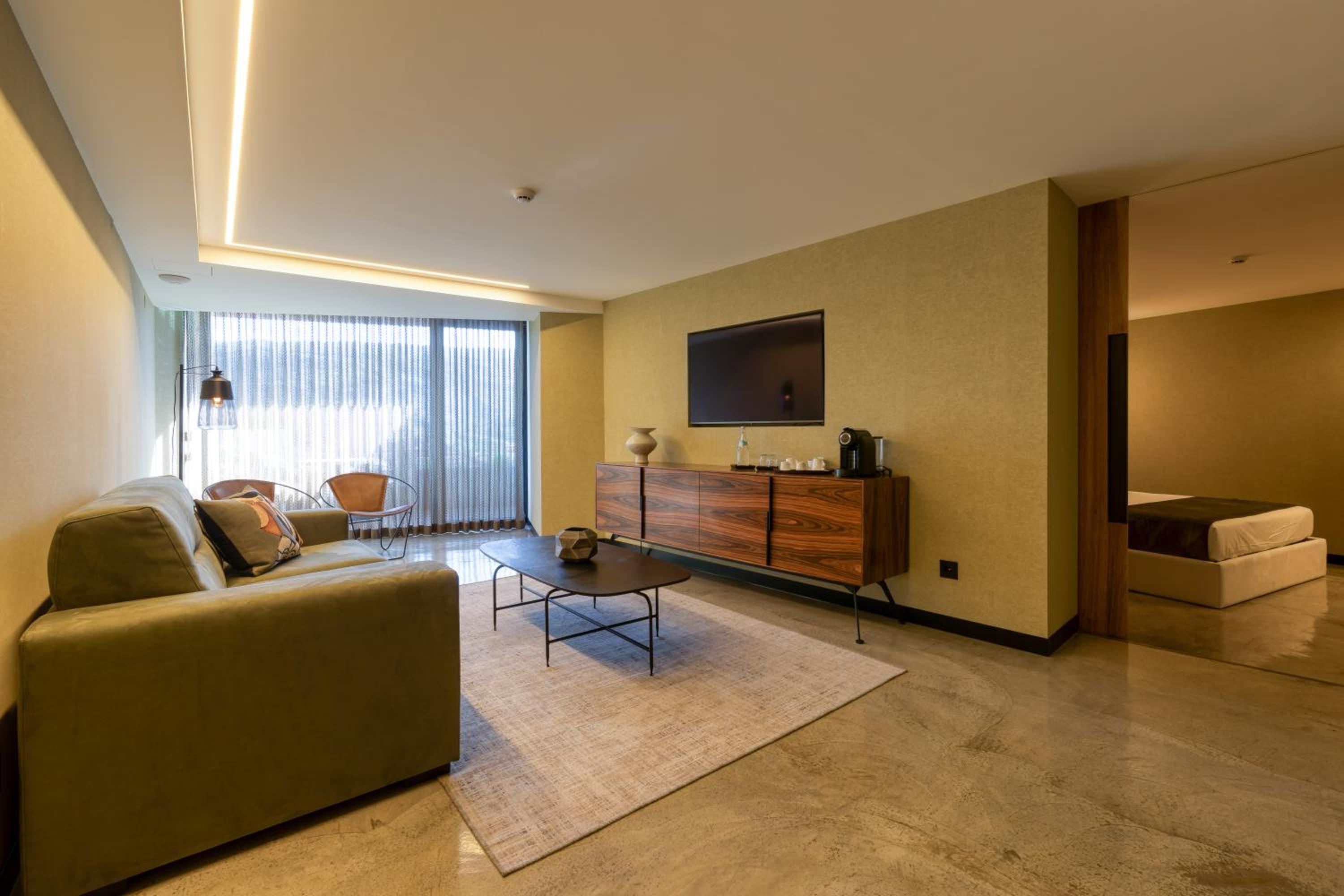Deluxe Natura Suite - Photo 1