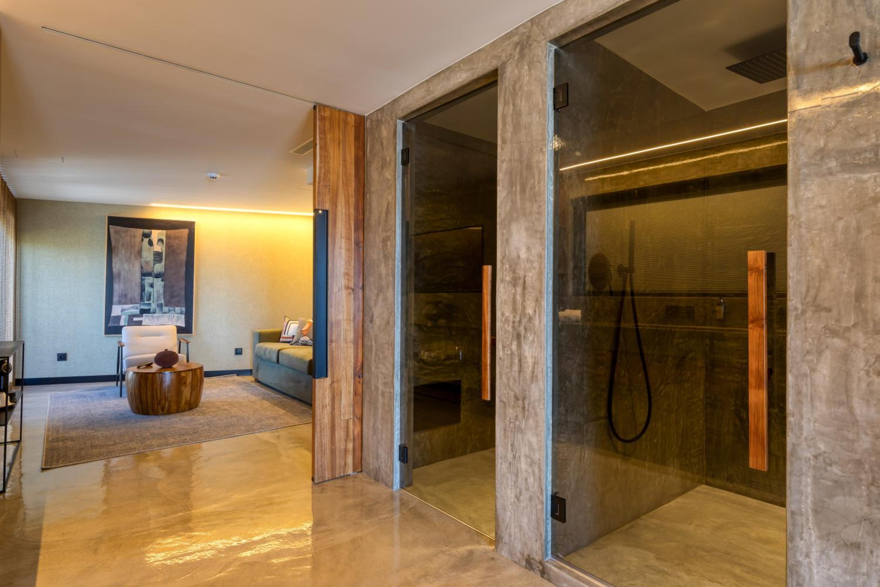 Well Suite - Photo 9