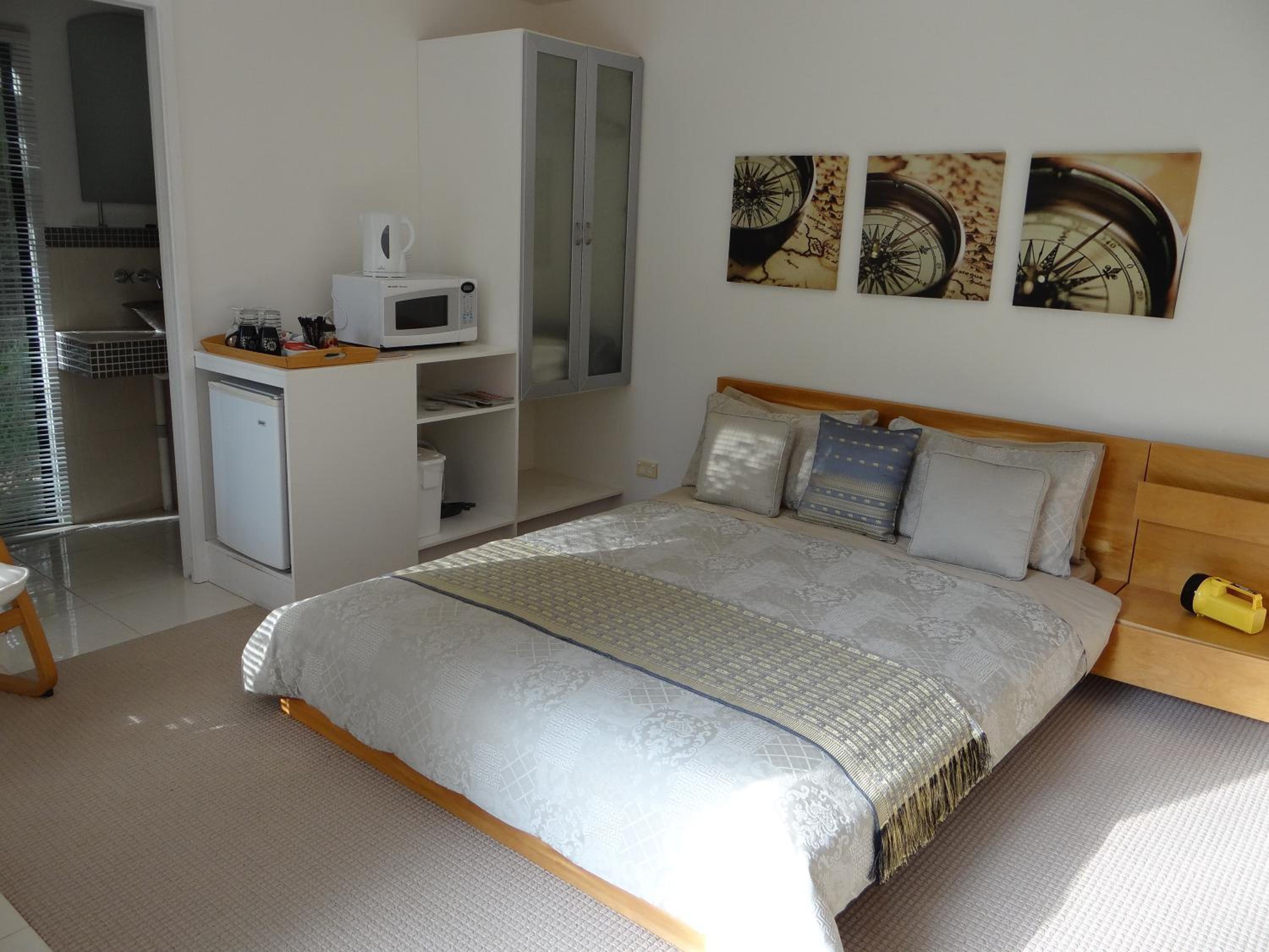 Lakeside Queen Lodge photo 1