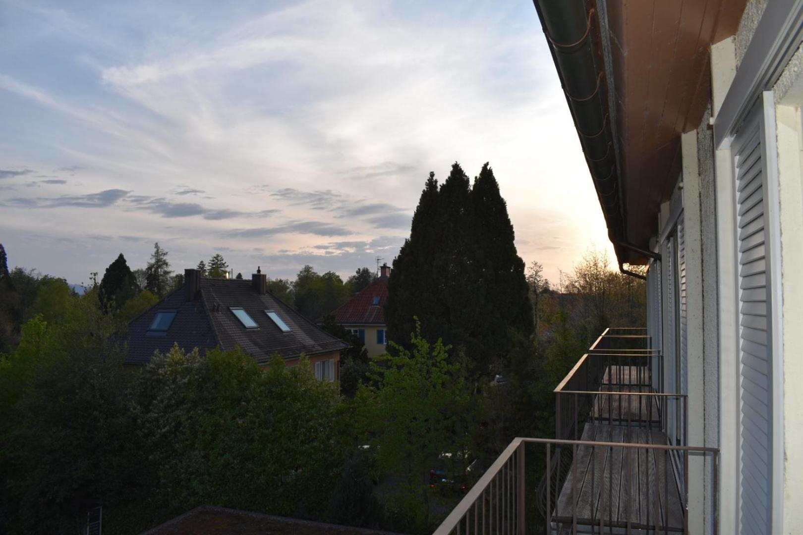 Double Room with Balcony and Park View - Photo 7