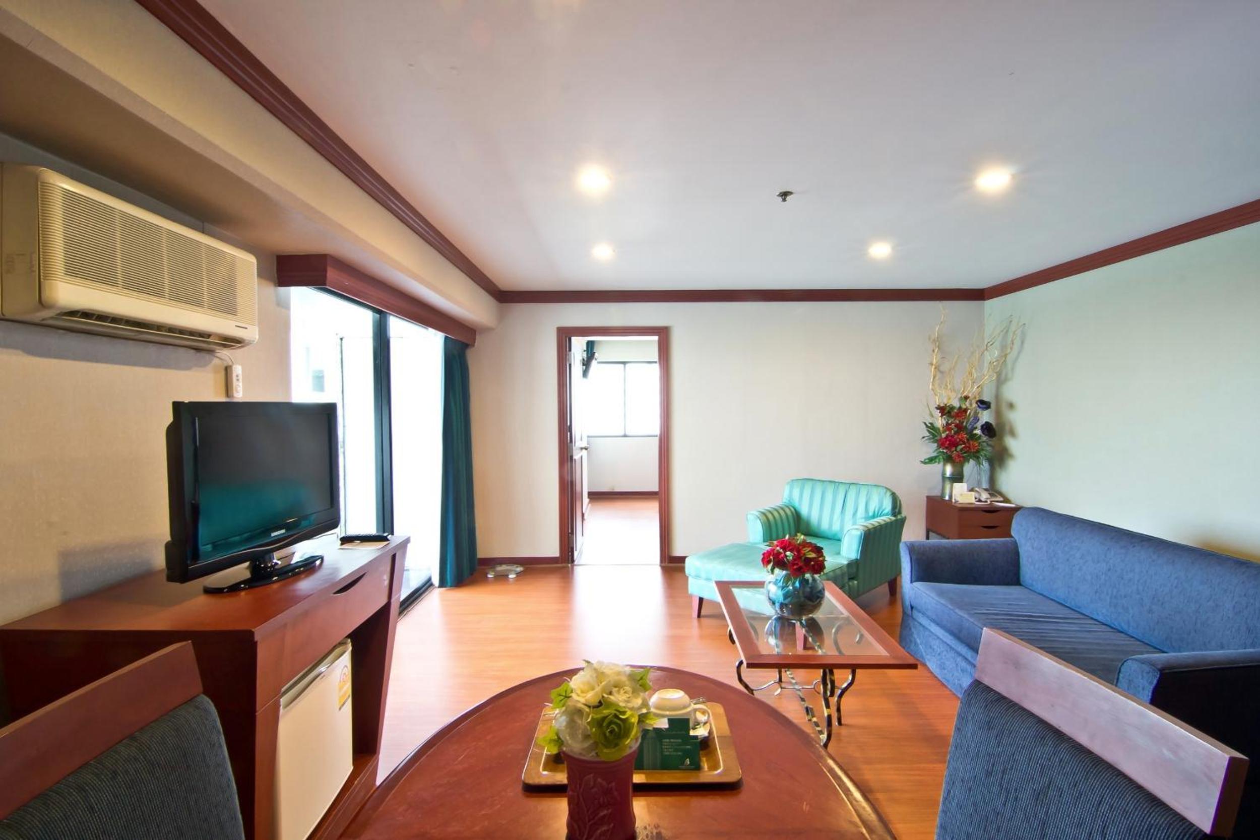 Executive Suite photo 1