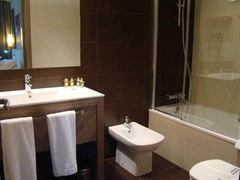 Habitación #24466309