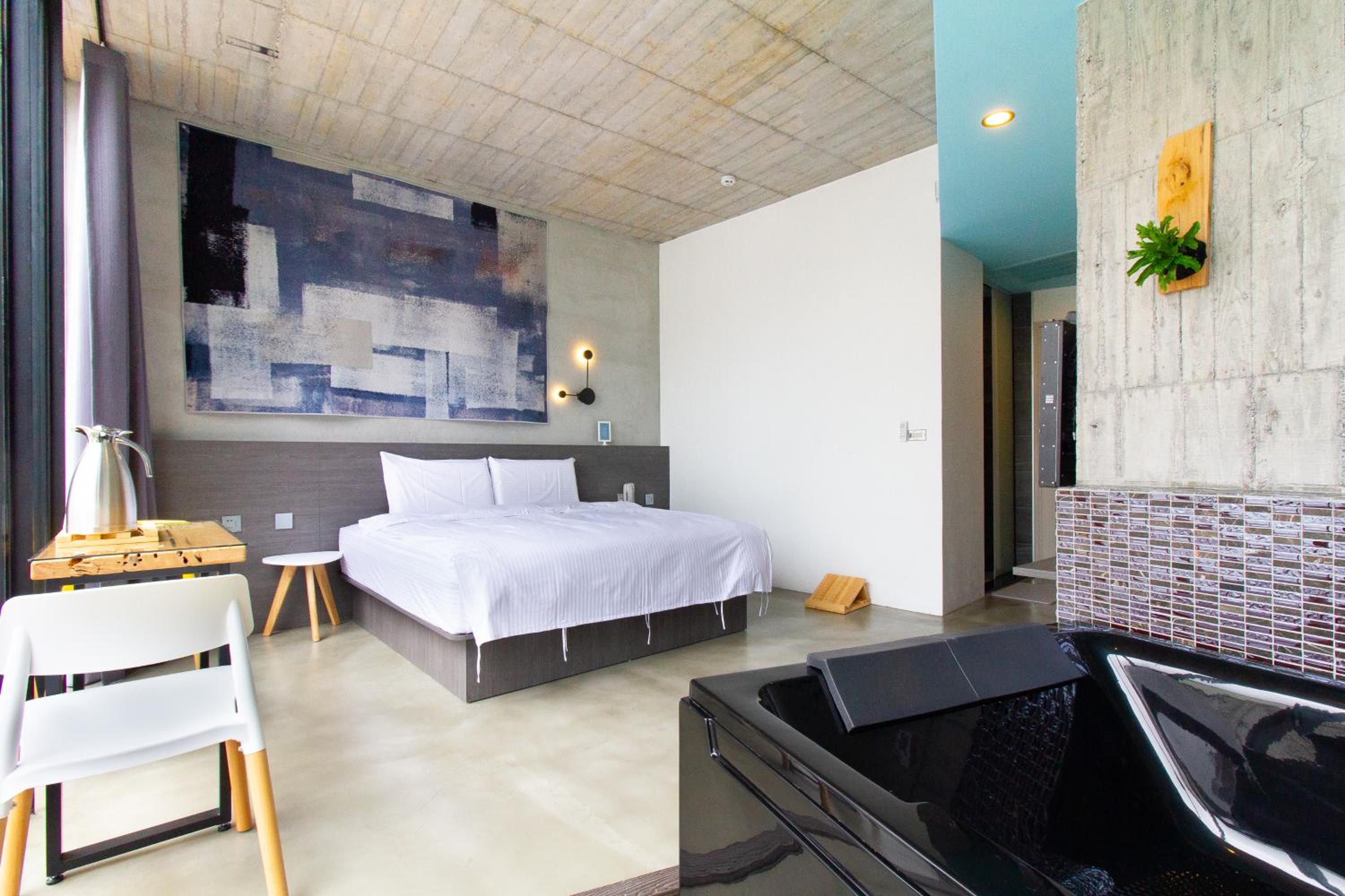 Day-use Double Room with Hot Spring Bath (3 Hours)