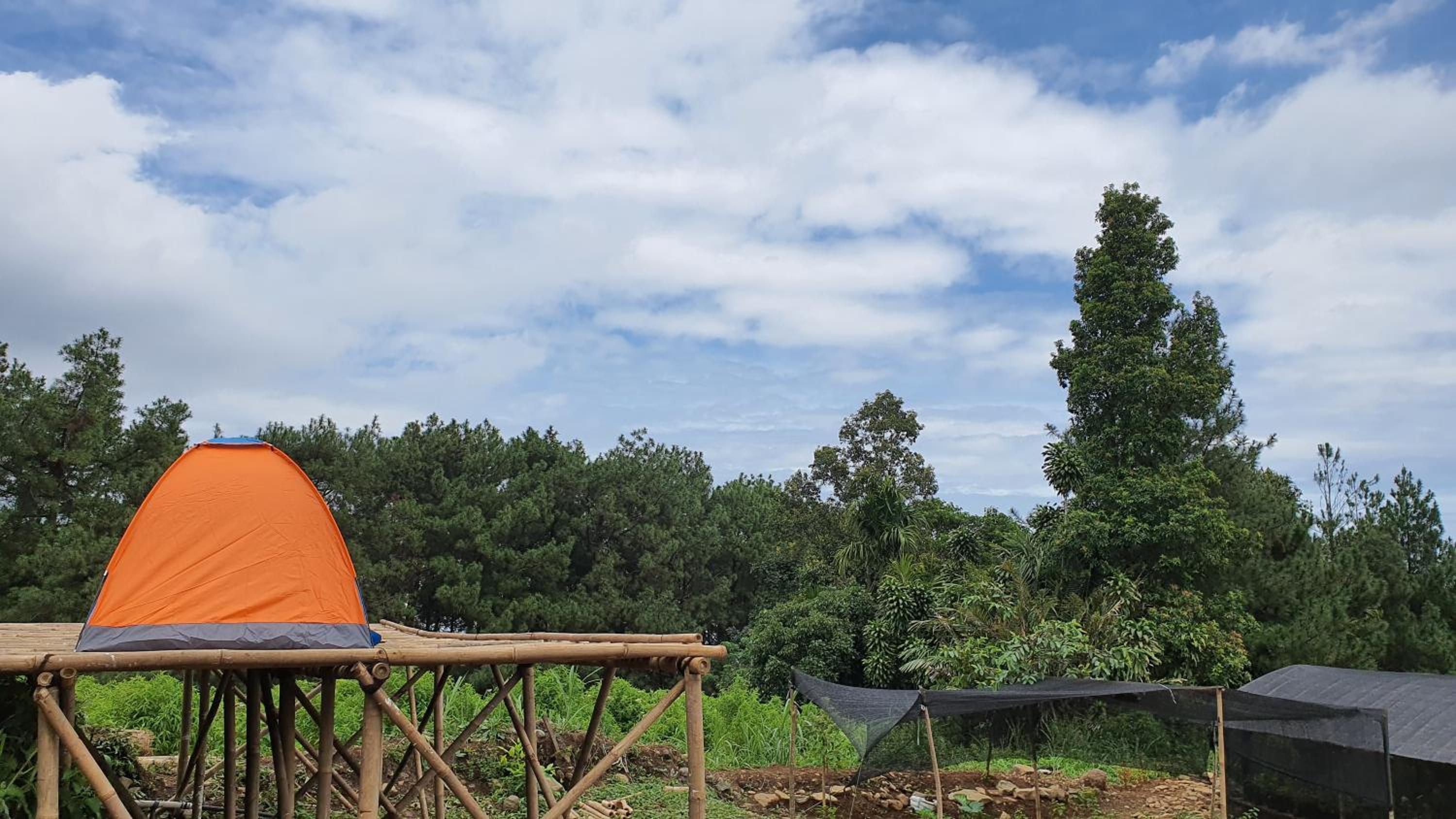 Tent - Photo 2
