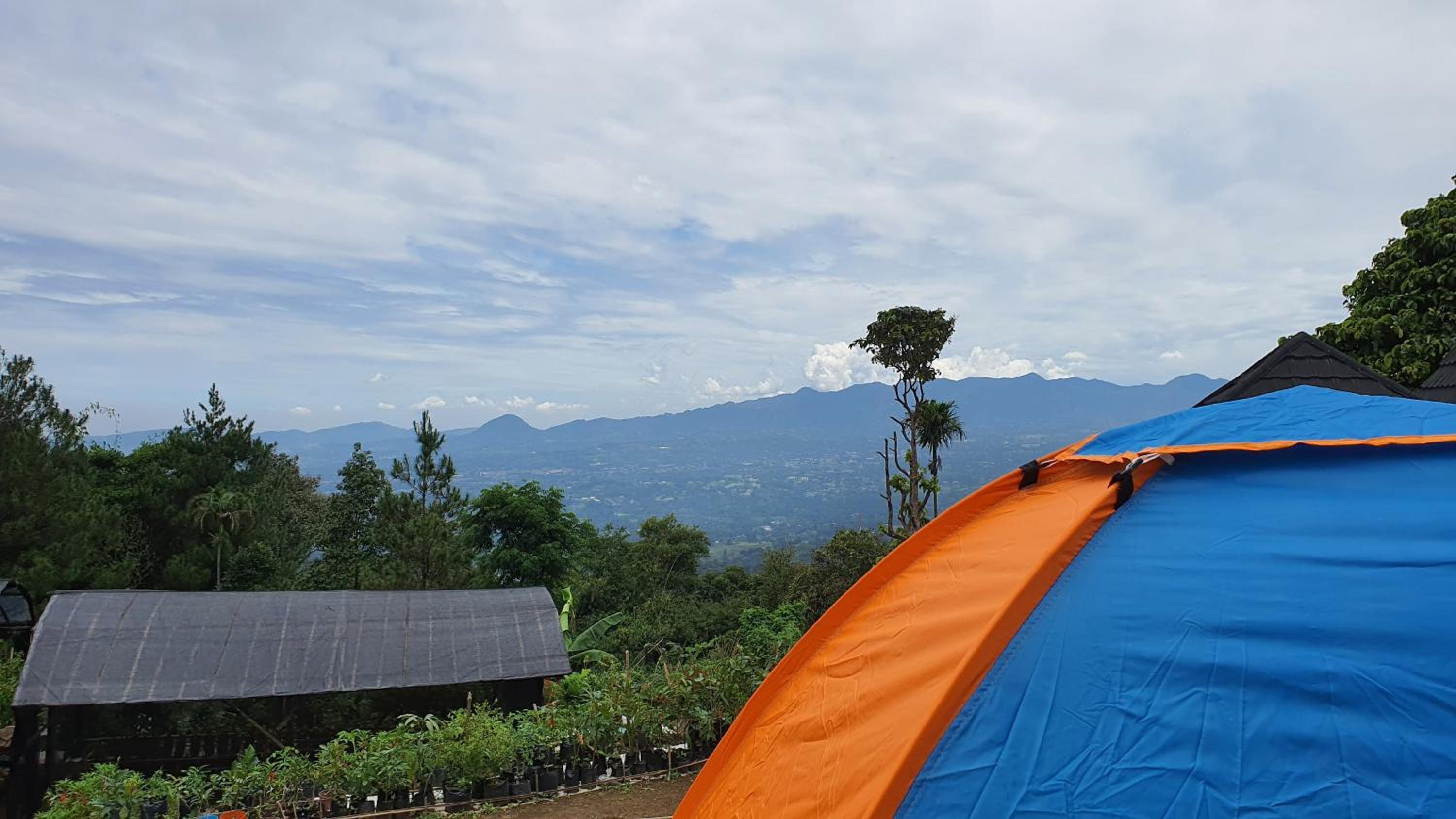 Tent - Photo 1