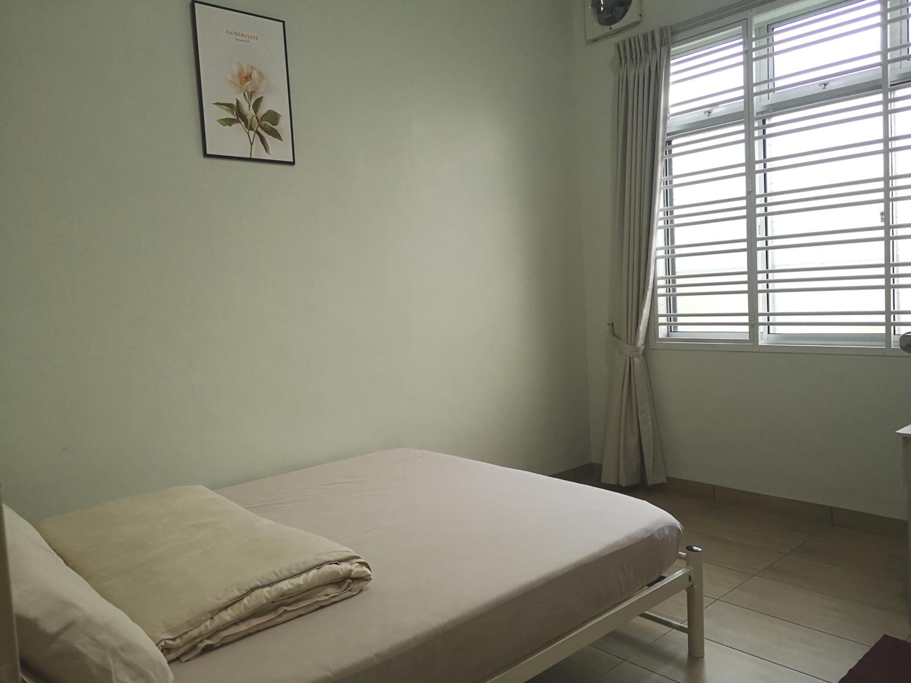 Double Room with Private Bathroom photo 2
