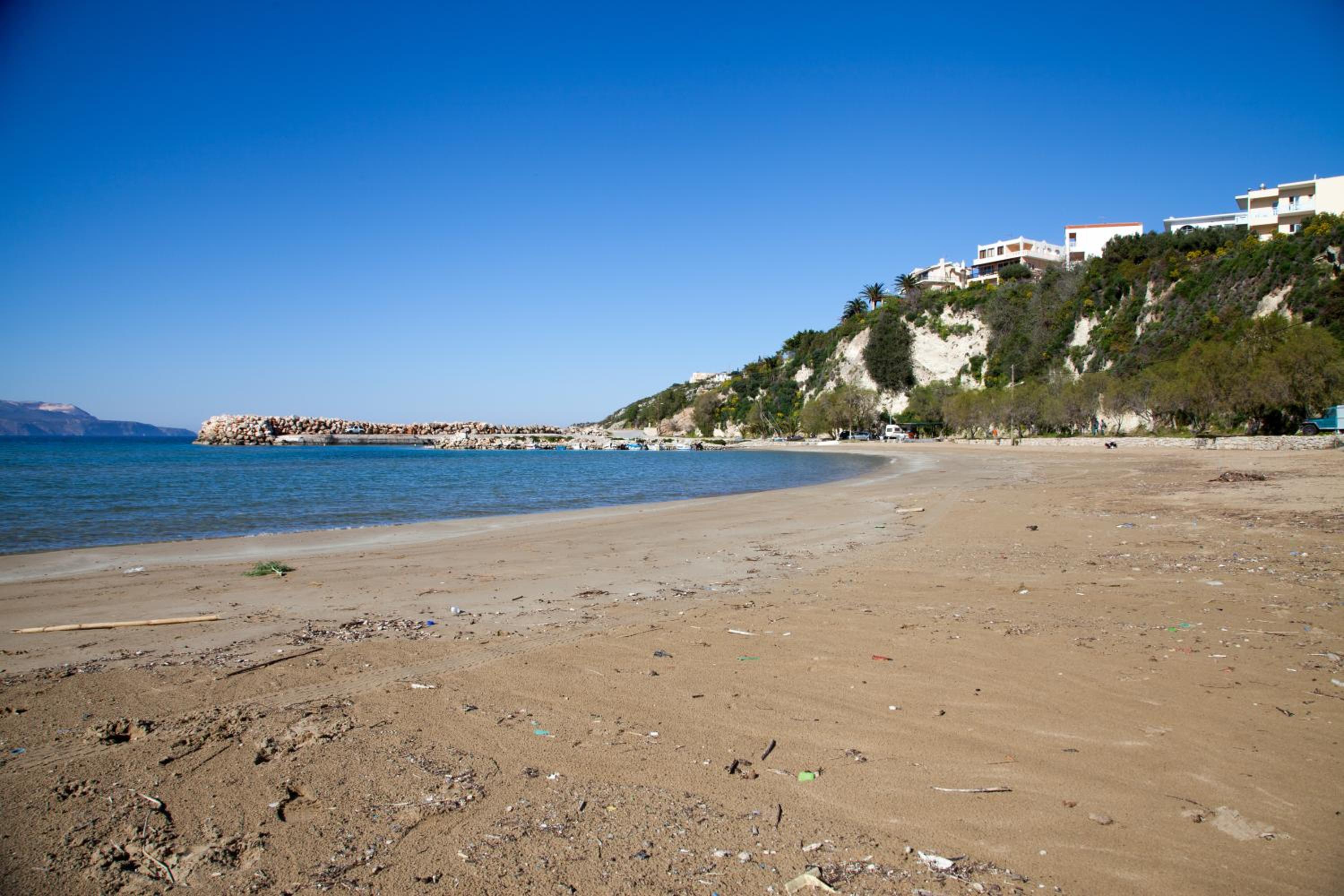 One-Bedroom Apartment with Sea View photo 2