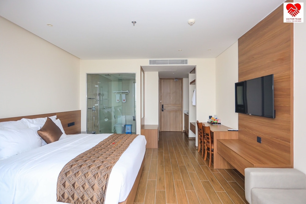 Deluxe Double or Twin Room photo 2