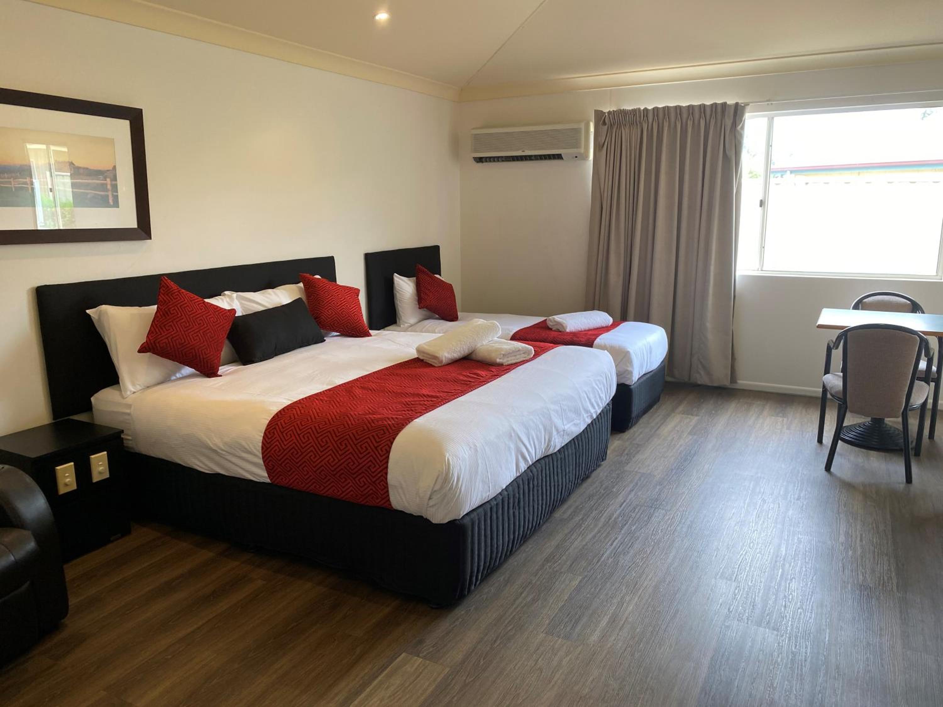 Superior King Or Twin Room