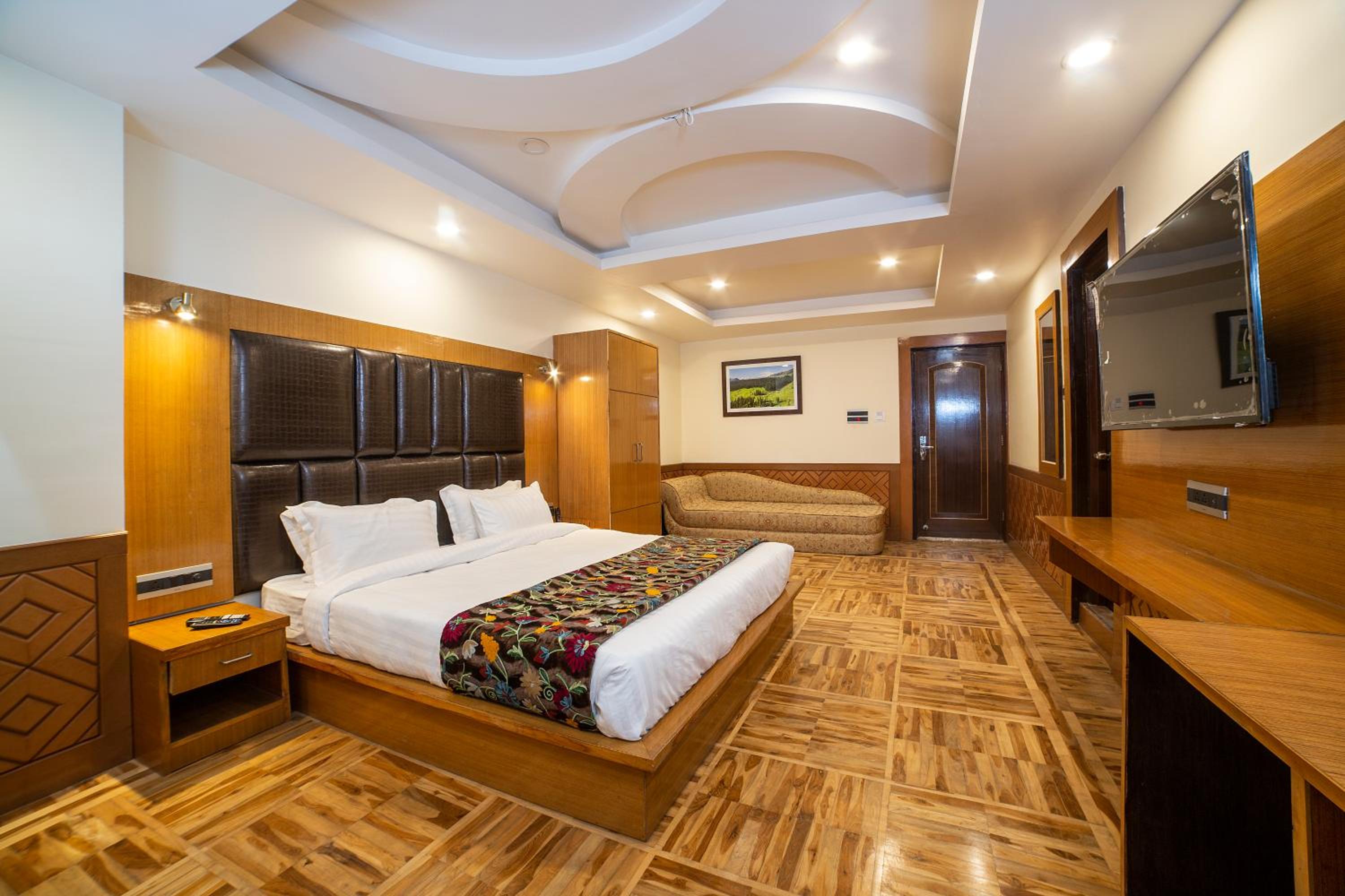 Superior Deluxe Double Or Twin Room